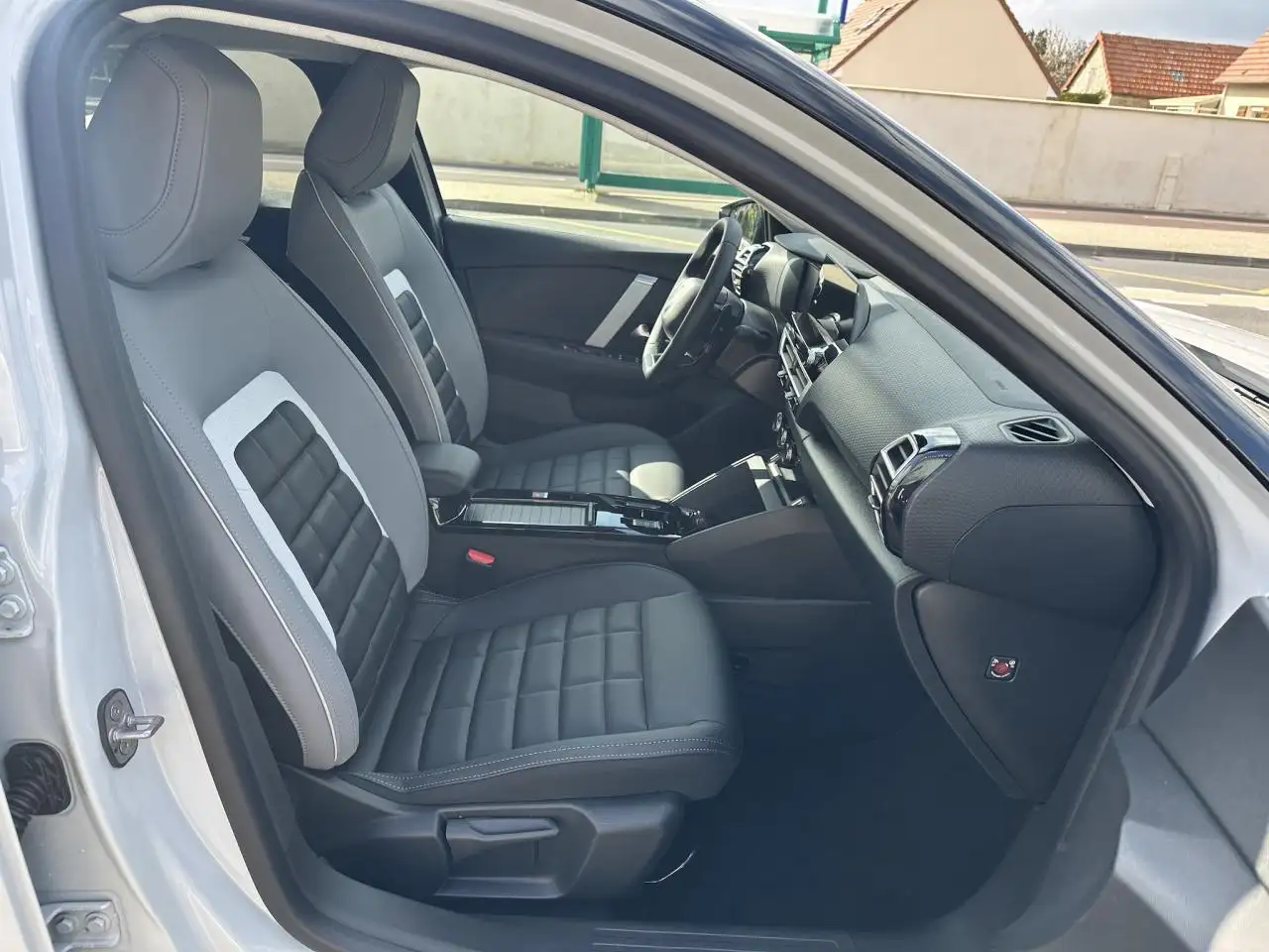 Citroen C4 Berline — photo 7