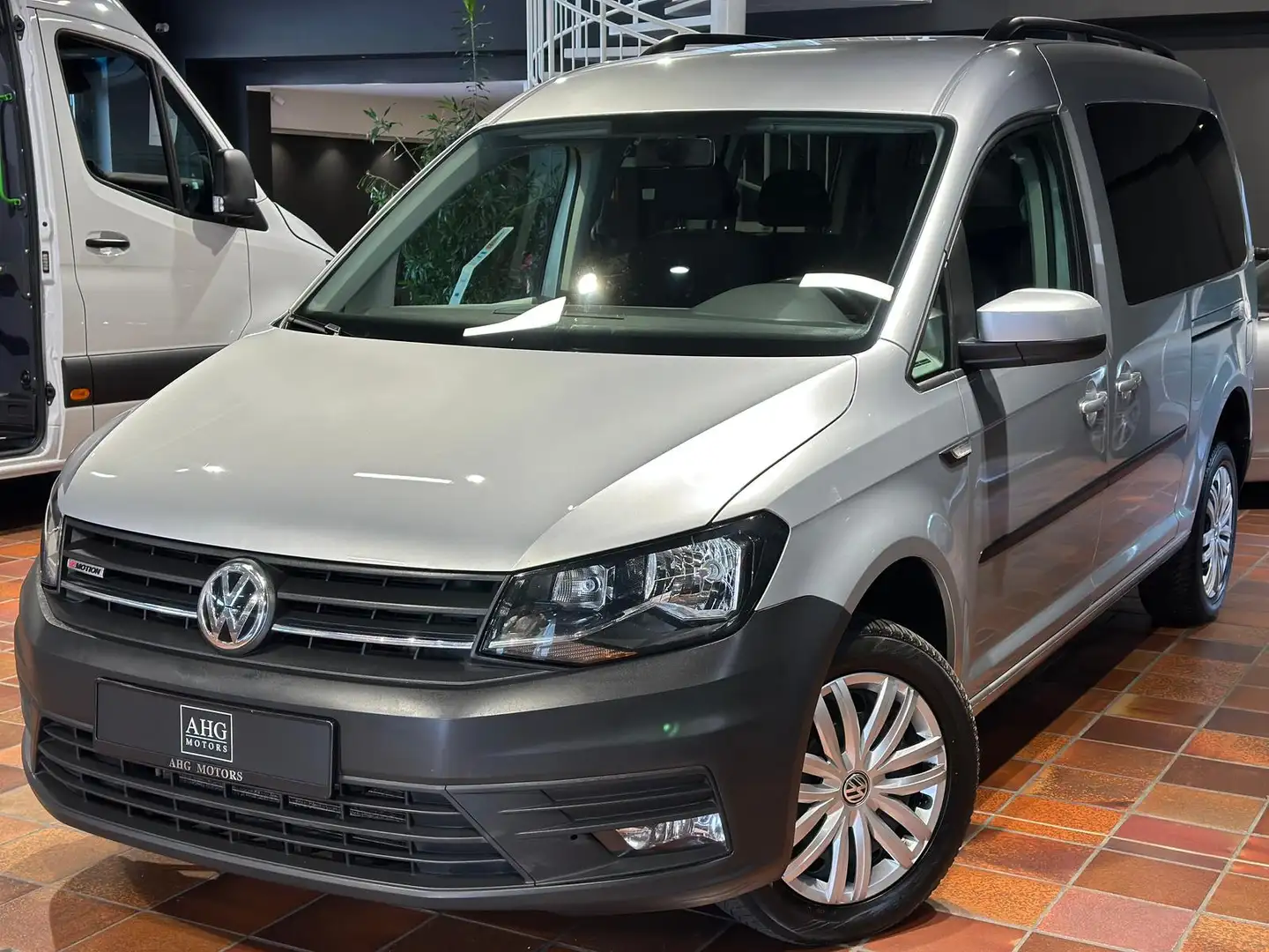 Volkswagen Caddy MAXI 4MOTION 7-SITZE STANDHEIZUNG TEMPO SHZ PDC 1. Zilver - 1