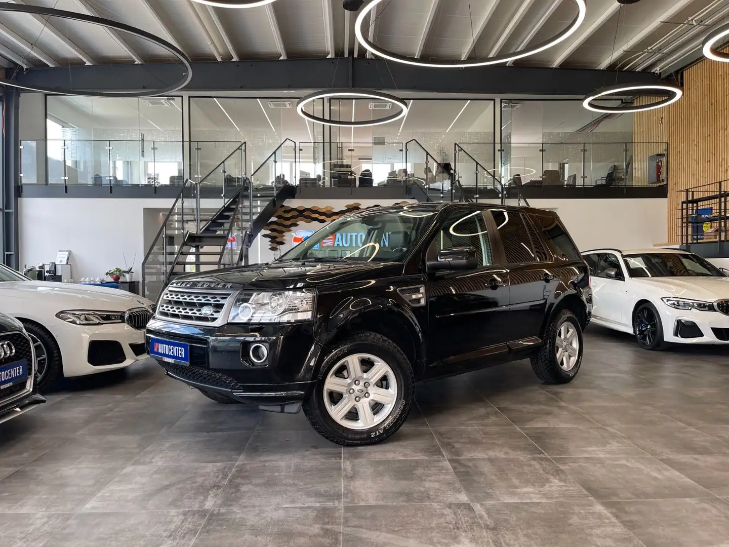 Land Rover Freelander 2 S TD4 *TEMPOMAT*AHK*PDC*LEDER*SZHZ* Negro - 1