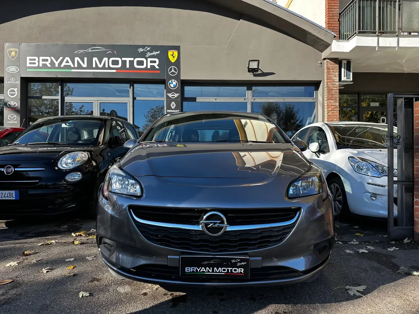 Opel Corsa 1.4 5 porte Advance Grigio - 2