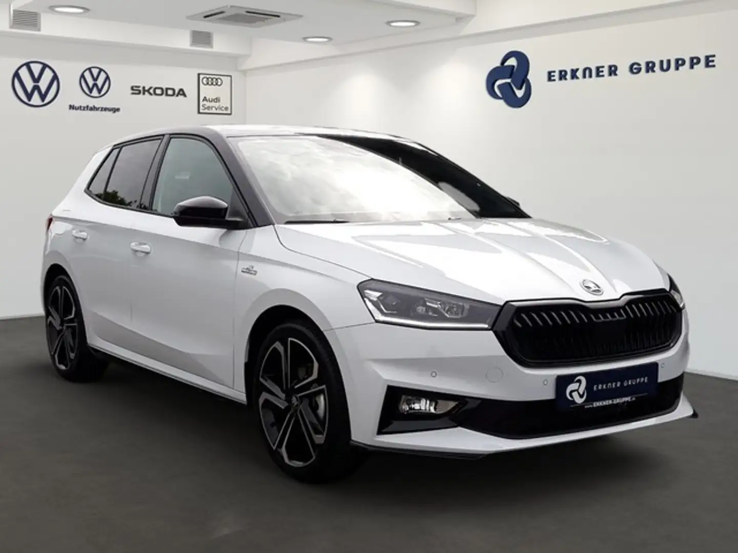 Skoda Fabia 1.5 TSI DSG Monte Carlo +SHZ+NAVI+ACC+GRA+LED+ Weiß - 2