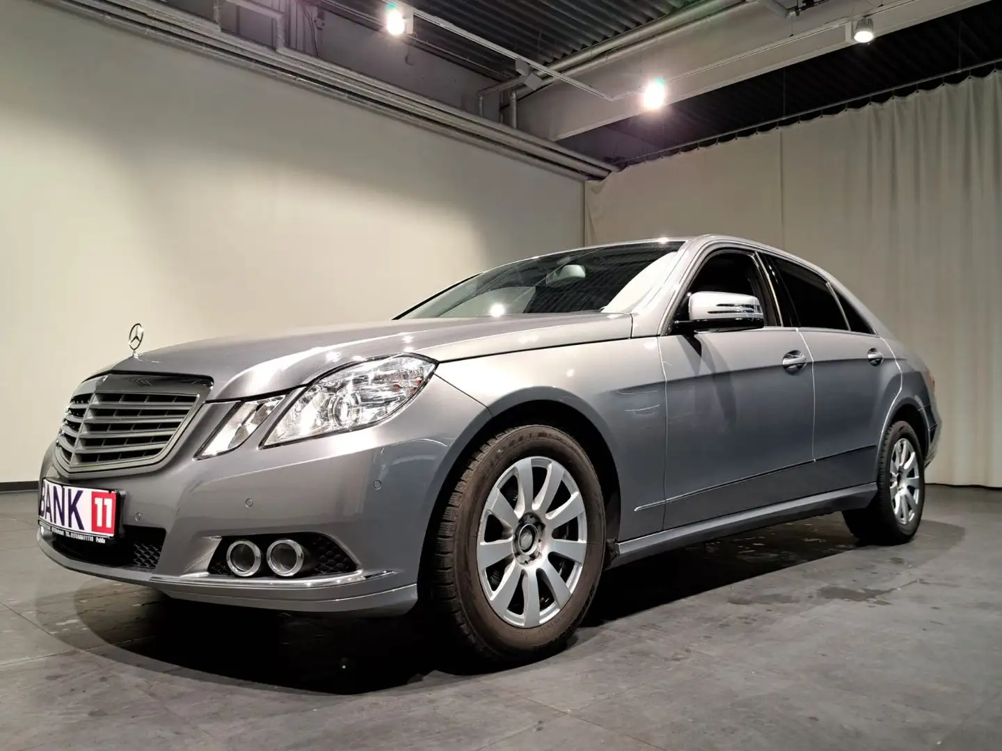 Mercedes-Benz E 220 E -Klasse Lim. E 220 CDI BlueEfficiency Plateado - 2