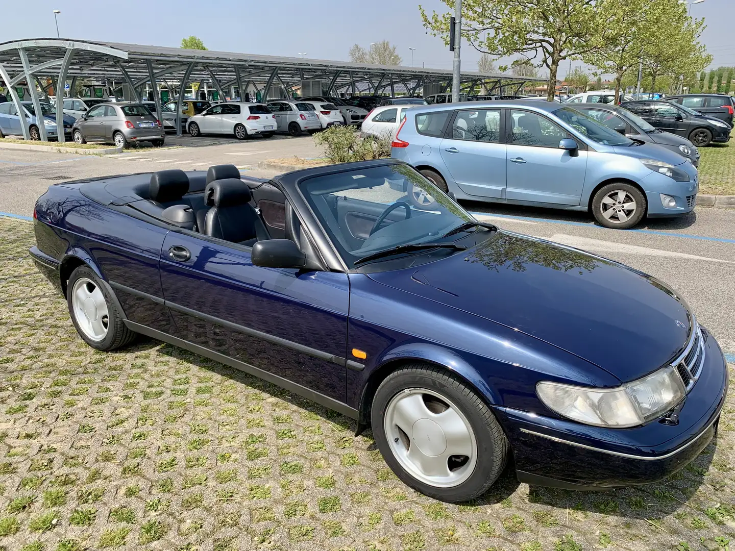 Saab 900 Cabrio 2.0 turbo SE Modrá - 1