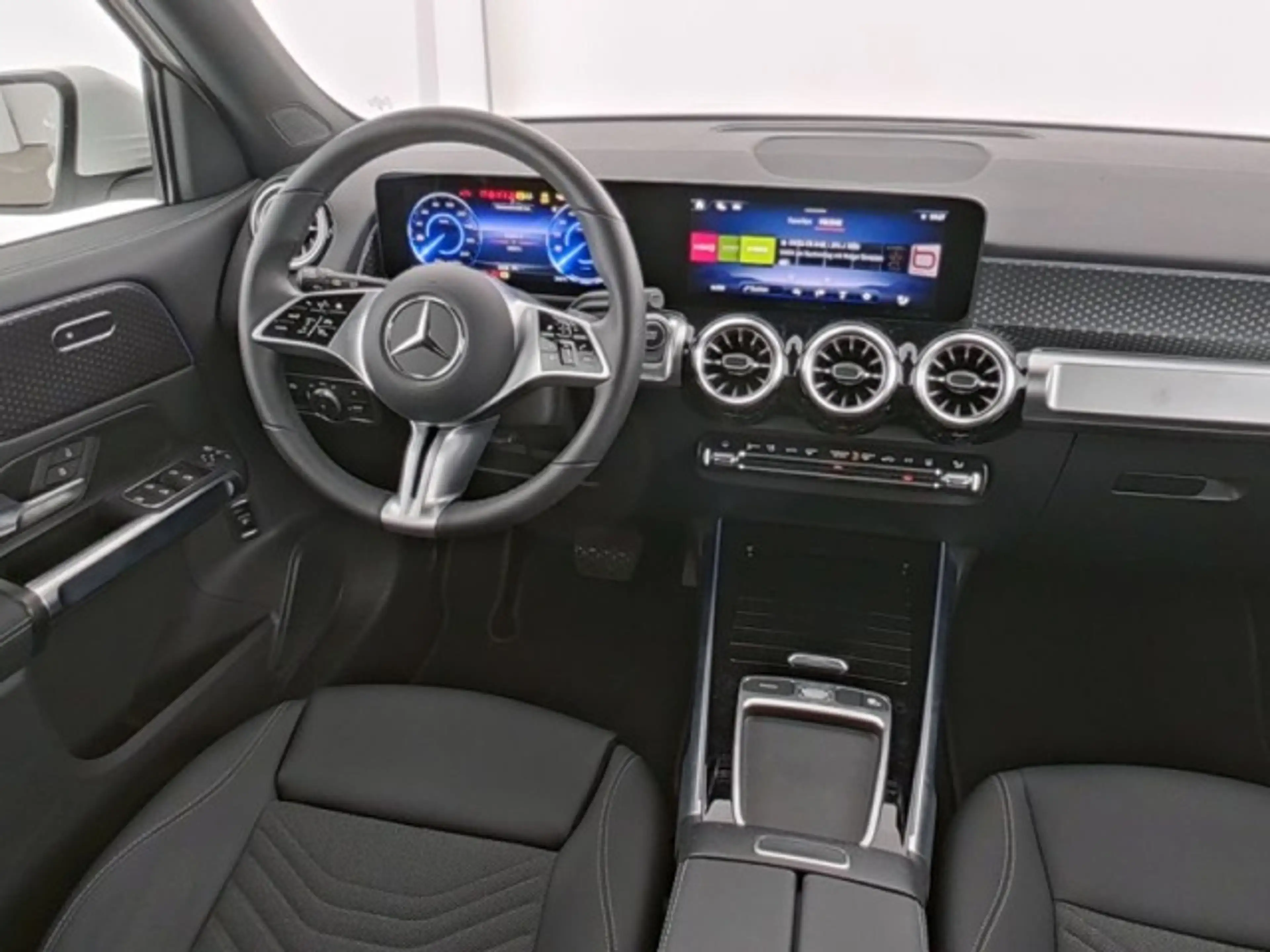 Mercedes-Benz EQB 250 EQB 250+ Progressive DISTRONIC+KAMERA+TOTWINKEL — photo 7