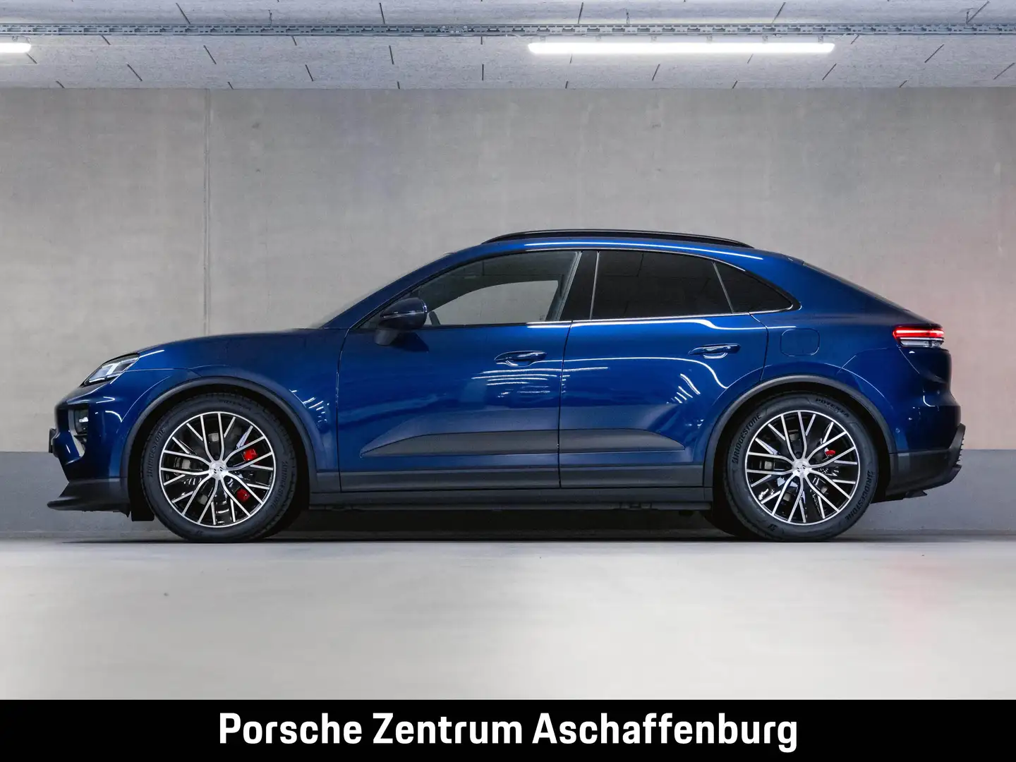 Porsche Macan 4S Electric SportChrono Matrix-LED BOSE Blau - 2