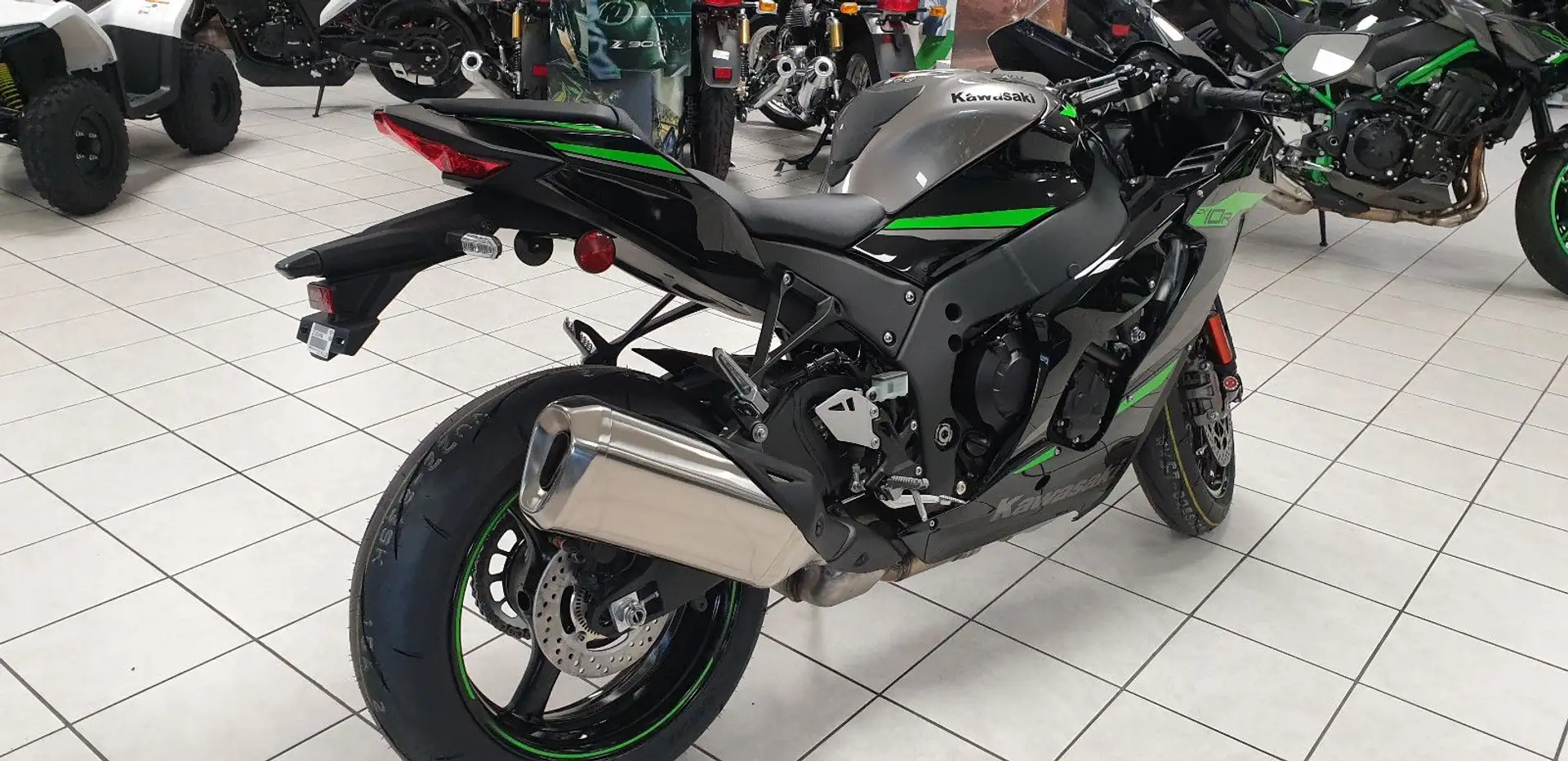 Kawasaki ZX 10 R Schwarz - 2