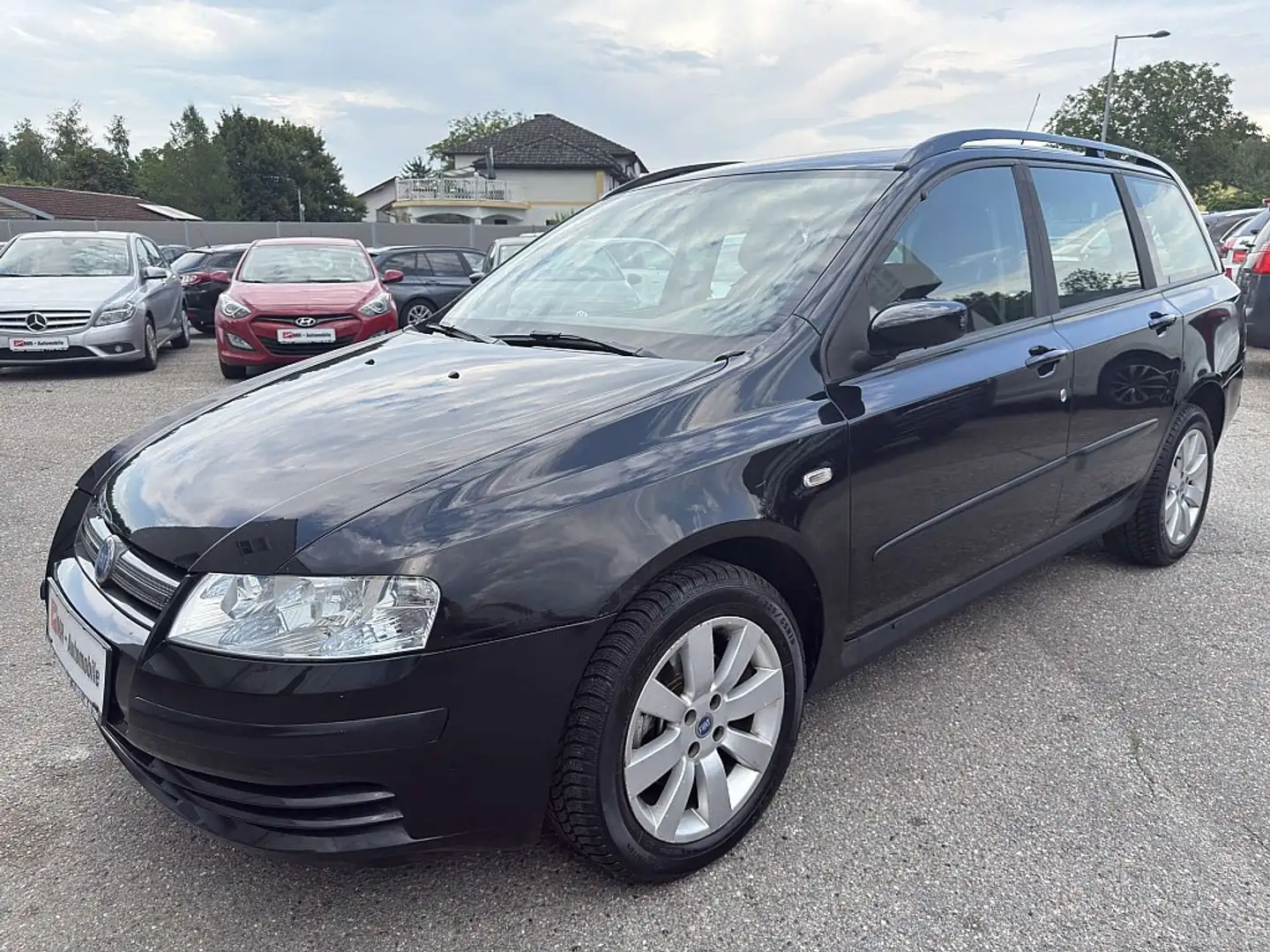 Fiat Stilo Multiwagon 1,9 JTD Multijet 90 Lifestyle Noir - 2