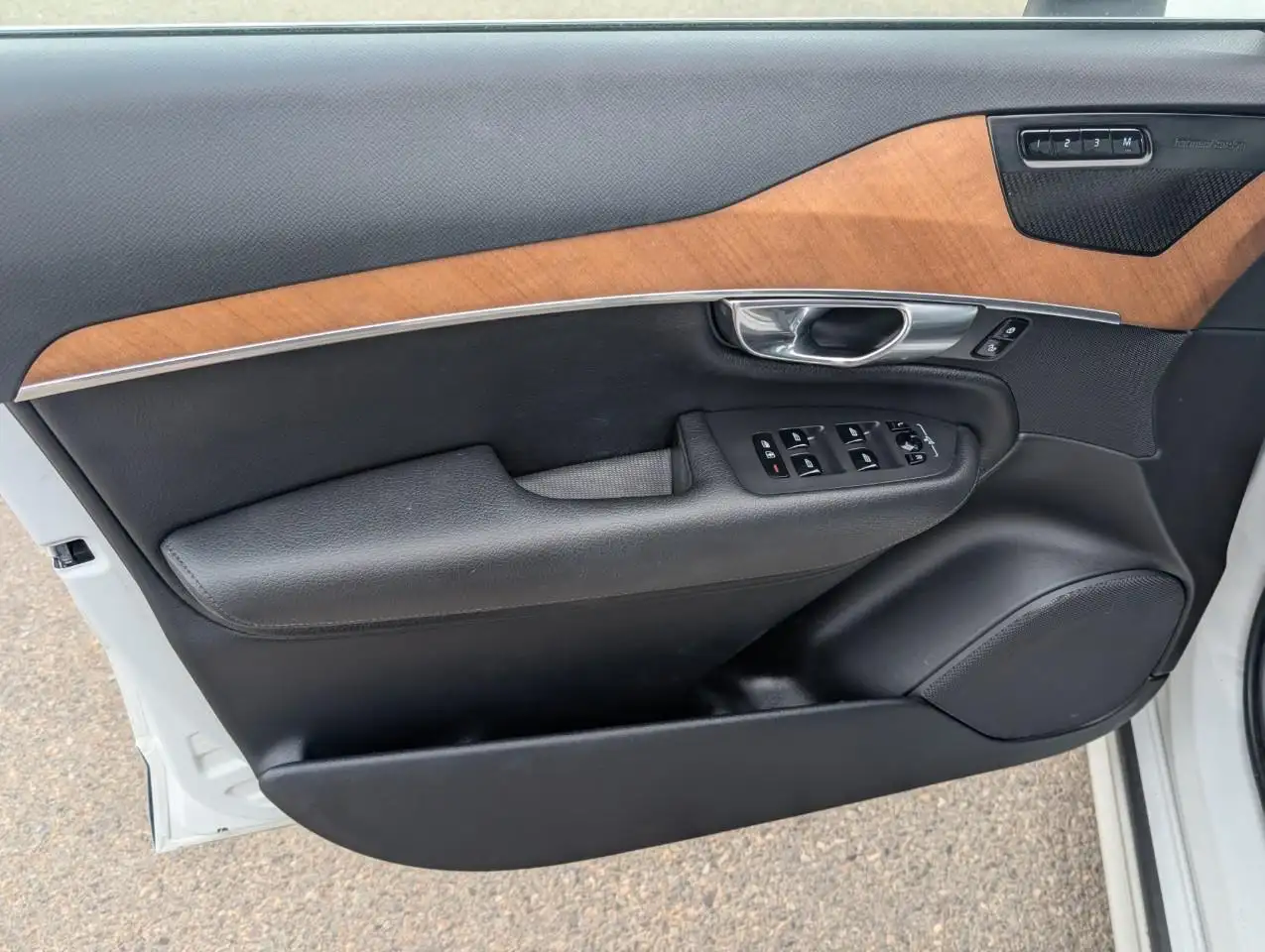 Volvo XC90 снимка Volvo XC90