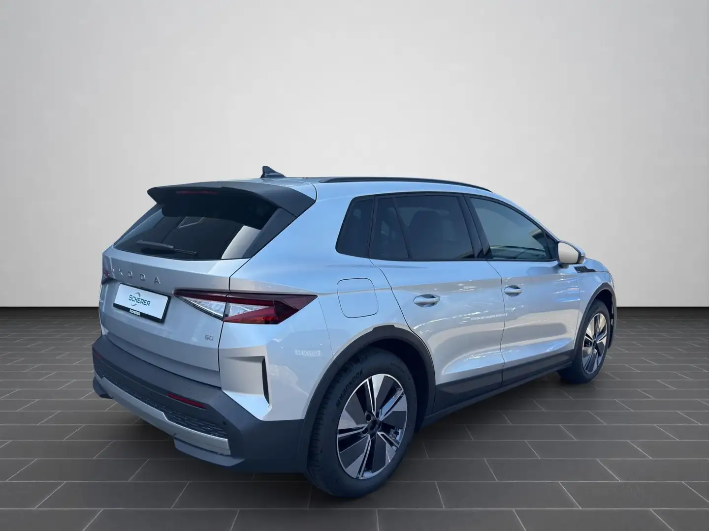 Skoda 60 63 kWh Batterie Elektromotor 150 kW 1-G Срібний - 2