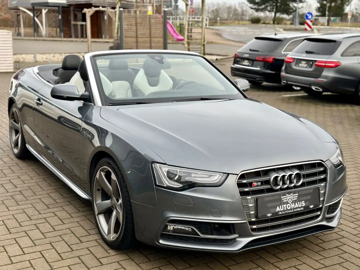 Audi S5 Cabriolet 3.0 TFSI quattro,Navi,LED,VOLL,TOP Сірий - 2