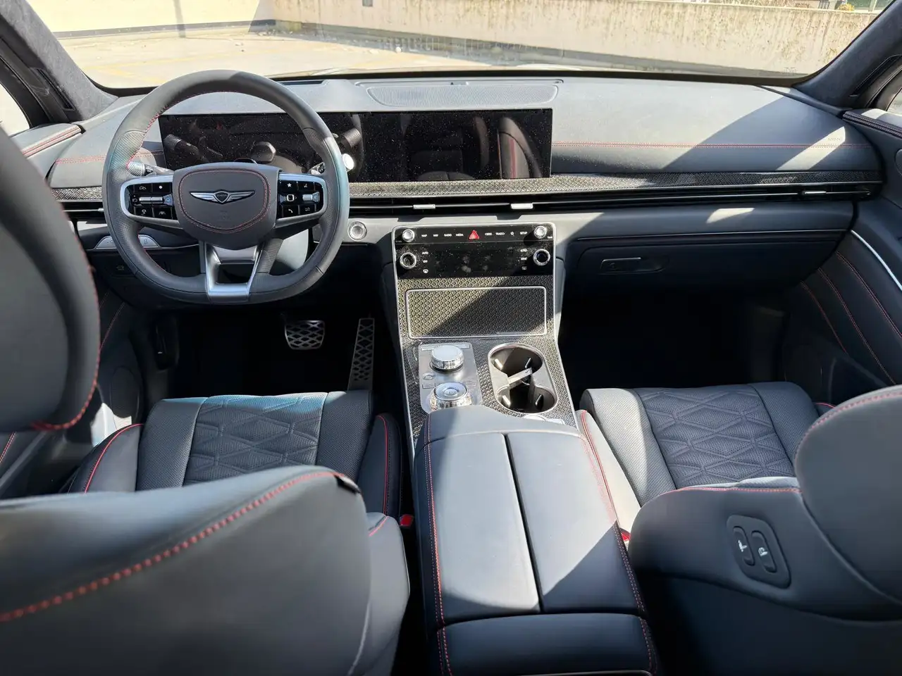 Genesis GV80 снимка Genesis GV80