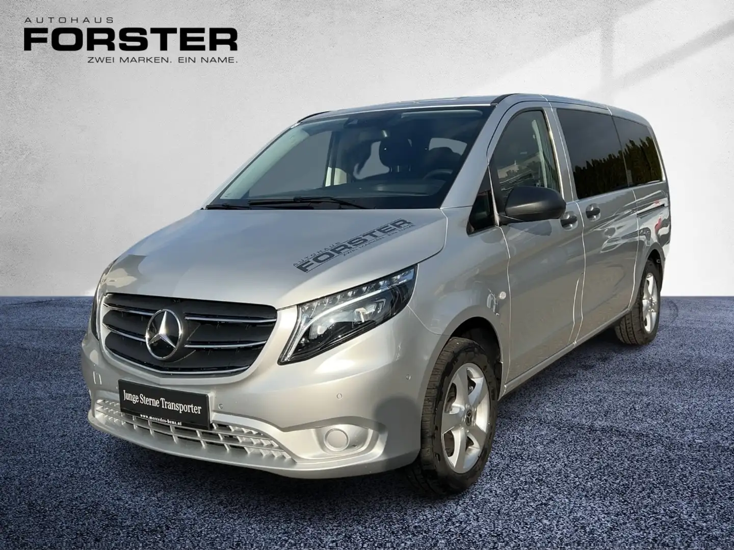 Mercedes-Benz Vito 116 CDI Tourer SELECT 4x4 Stdhzg FAP RKam Silber - 2