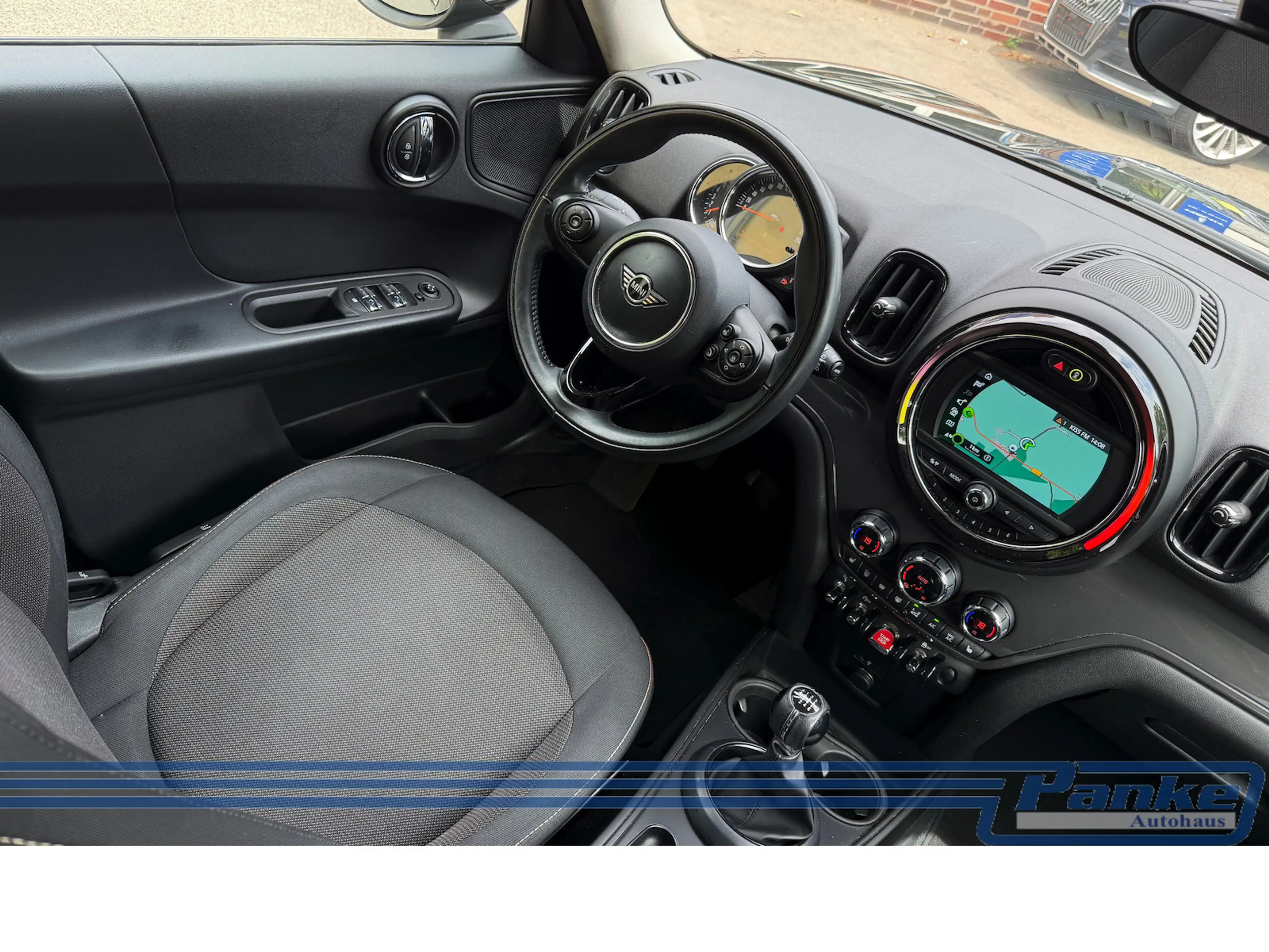 MINI Cooper Countryman 1.5*NAV*PDC*BT*USB*8Reifen*SHZ — photo 3