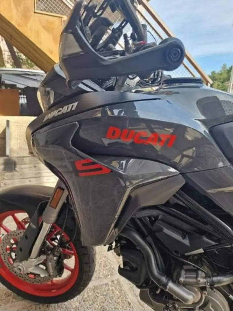 Ducati Multistrada V2 S Travel Gris - 2