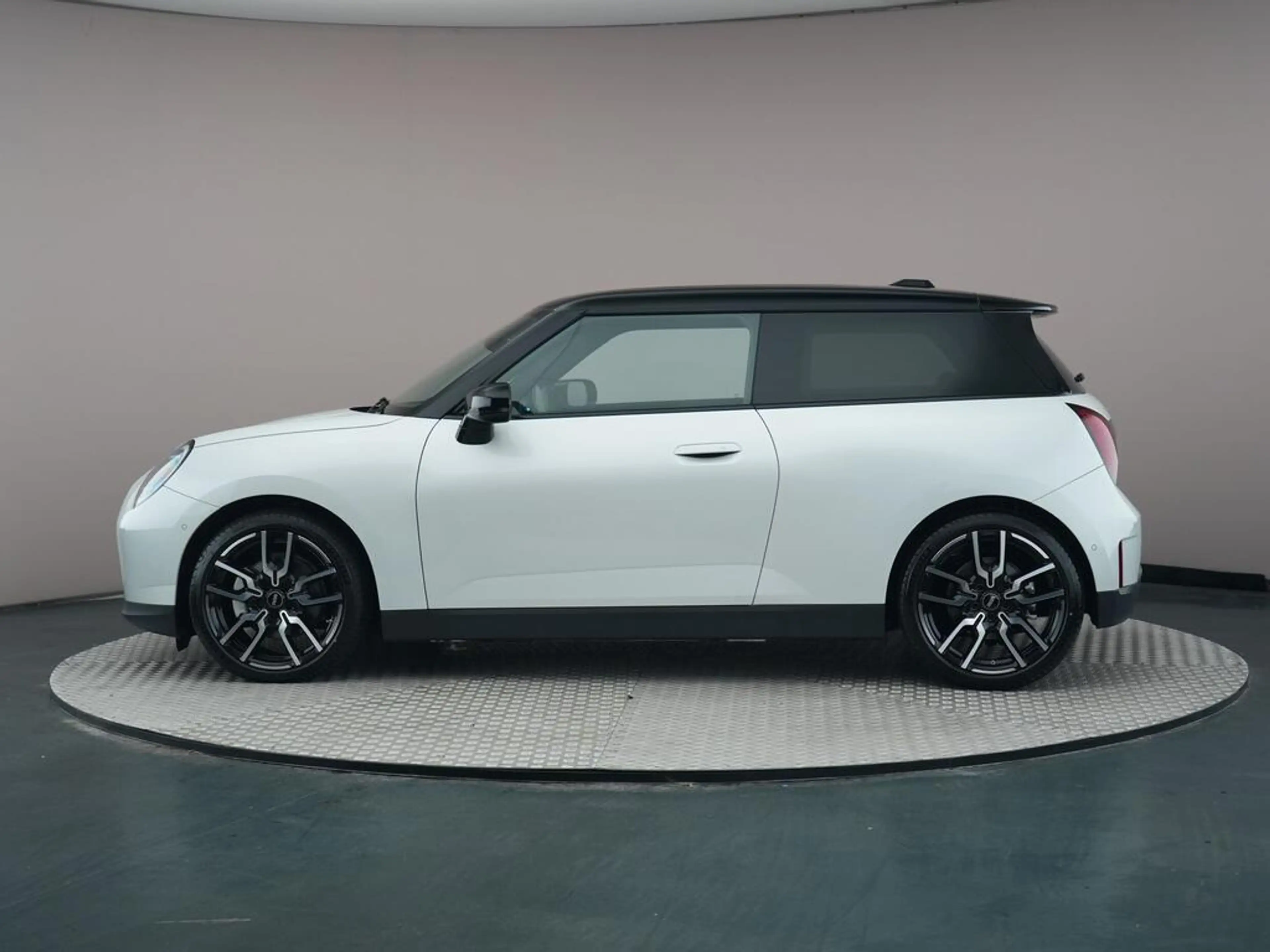 MINI Cooper SE 3-Deurs Classic M 54.2 kWh — photo 8