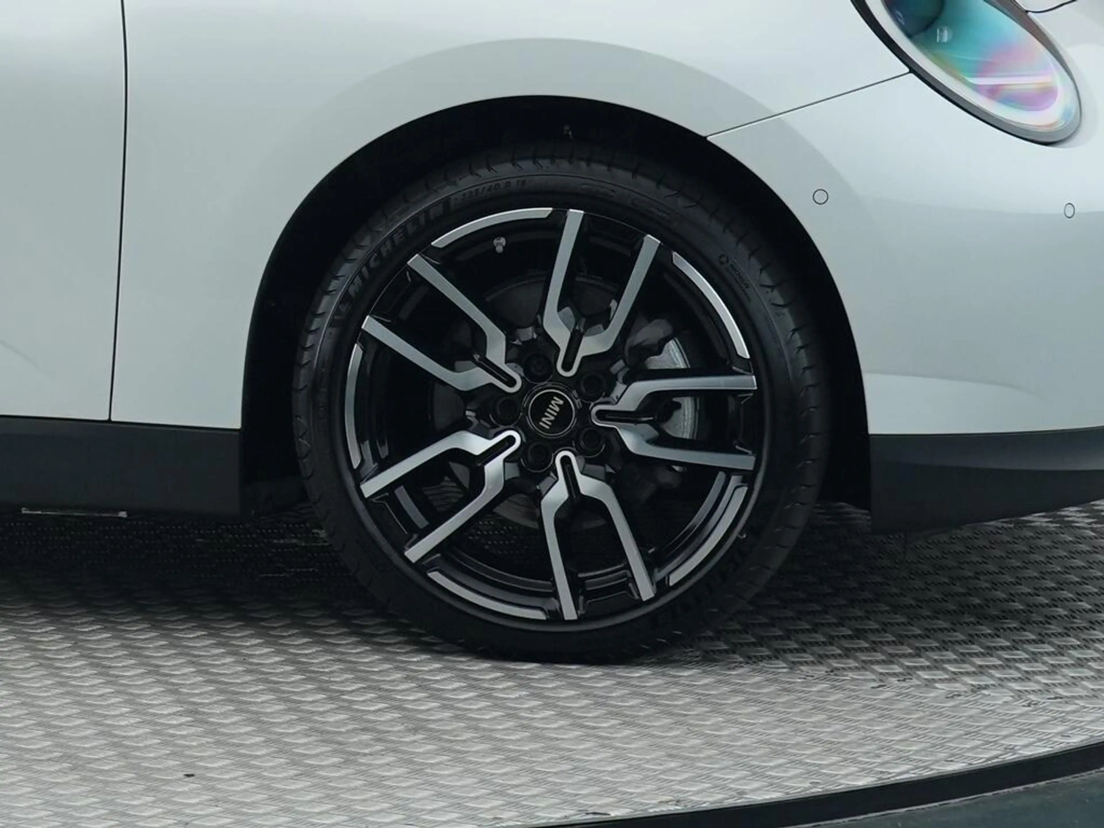 MINI Cooper SE 3-Deurs Classic M 54.2 kWh — photo 15