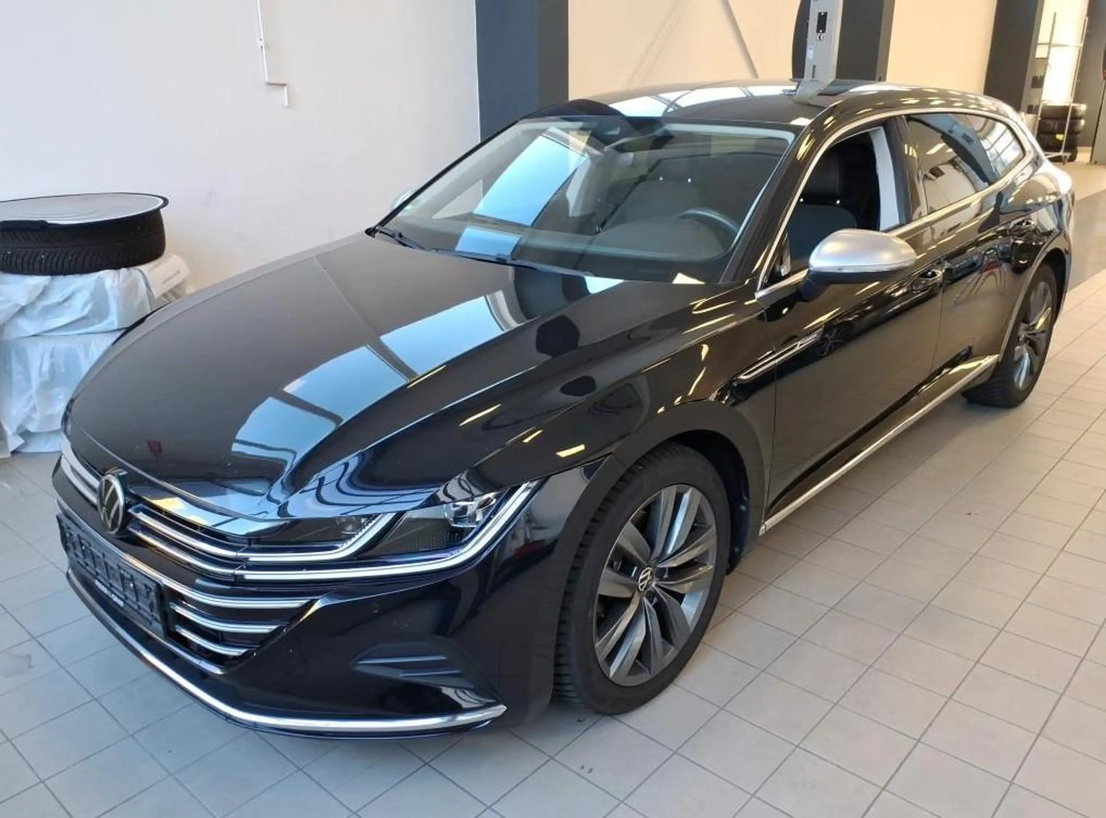 Volkswagen Arteon Shooting Brake Elegance 2.0 TDI 7-DSG LED NAVI KAM — photo 6