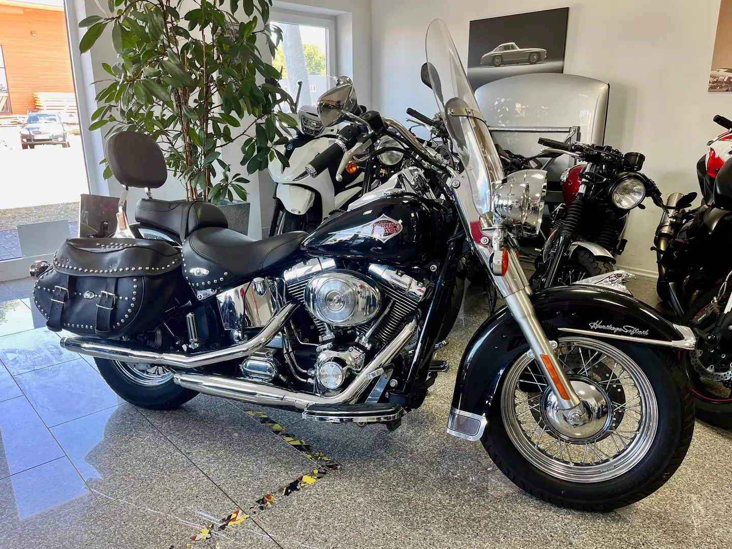 Harley-Davidson Heritage Softail Deluxe Classic 1.Hand-original Km-Ledertaschen Fekete - 1