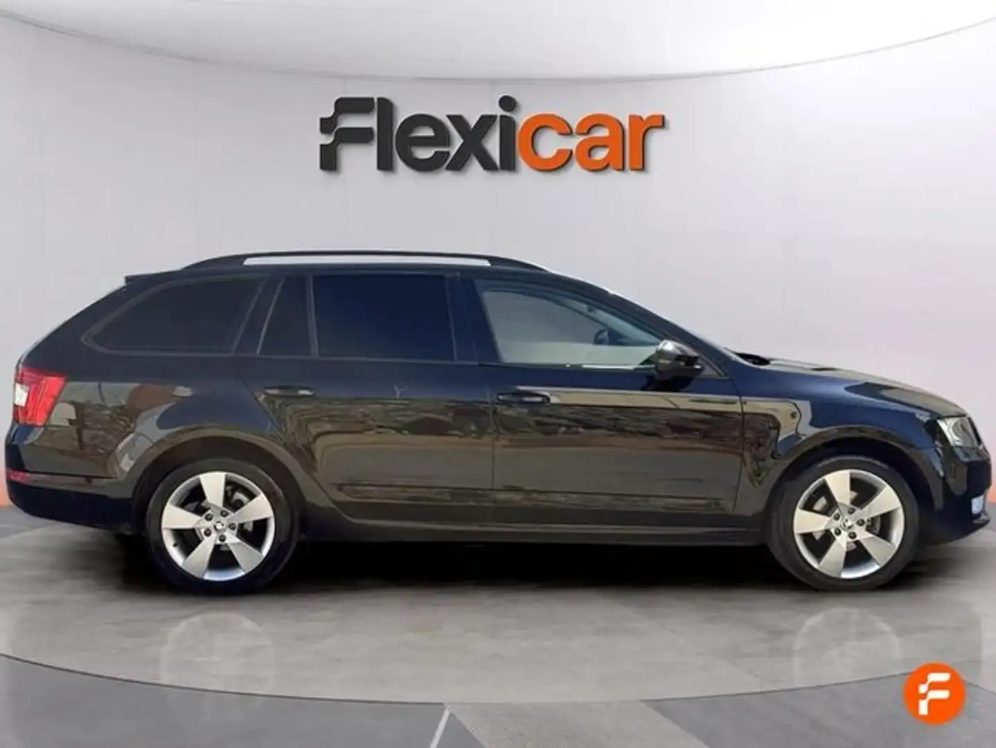 Skoda Octavia Combi 1.6TDI CR Ambition Greenline Noir - 1