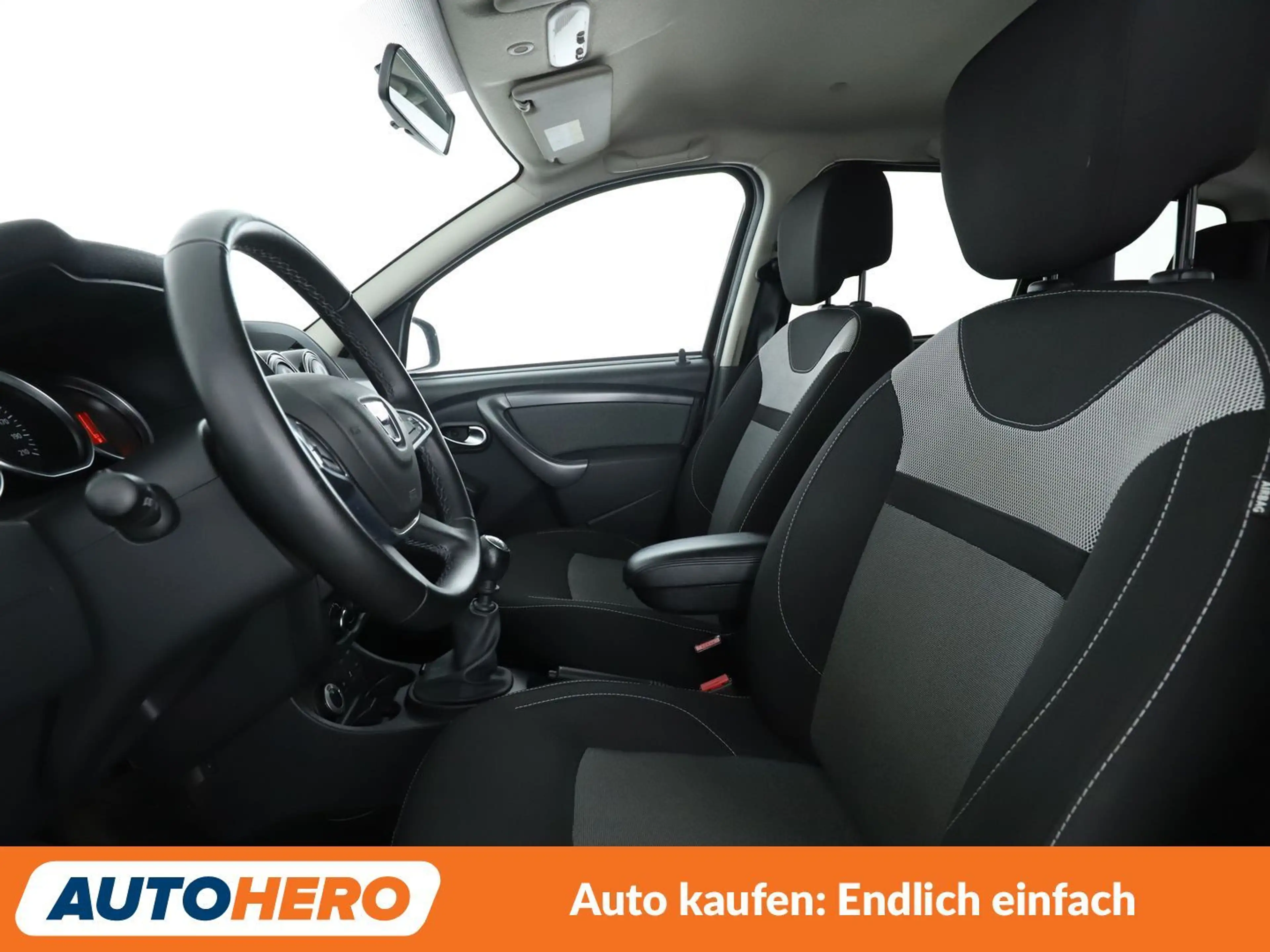 Dacia Duster 1.2 TCe Black Shadow 4x4*NAVI*CAM*PDC*KLIMA* — photo 10