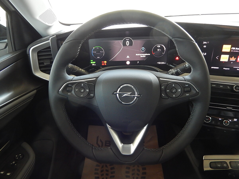 Opel Mokka-E Mokka-e Elektromotor 50kWh Elegance-e — photo 13
