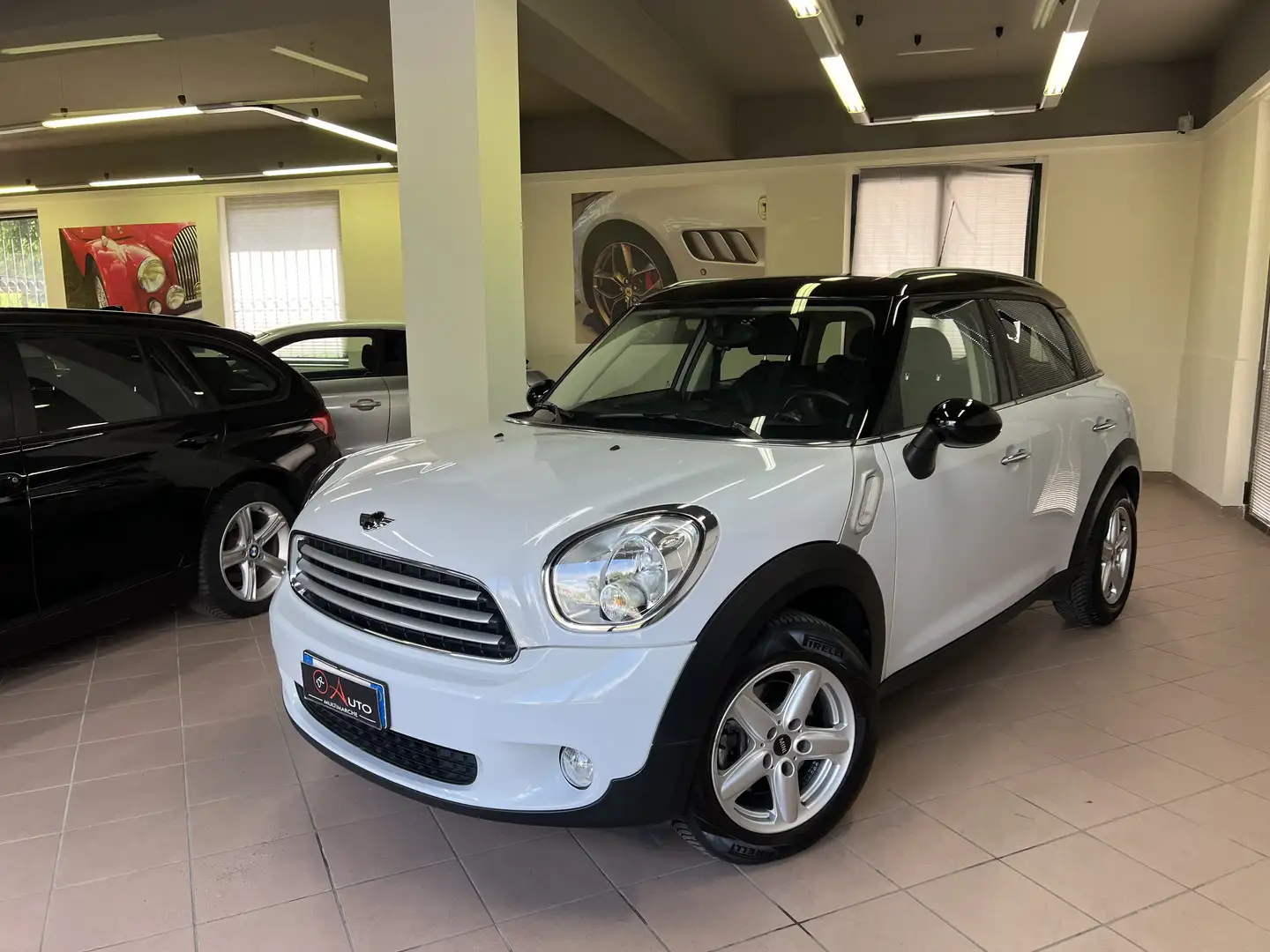 MINI Cooper D Countryman 2.0 Business auto UNICO PROPRIETARIO 92000 km Blanco - 1