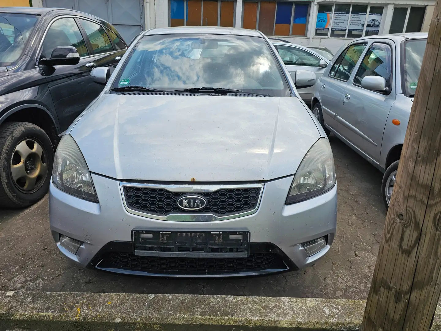 Kia Rio 1.4 Spirit Argent - 1