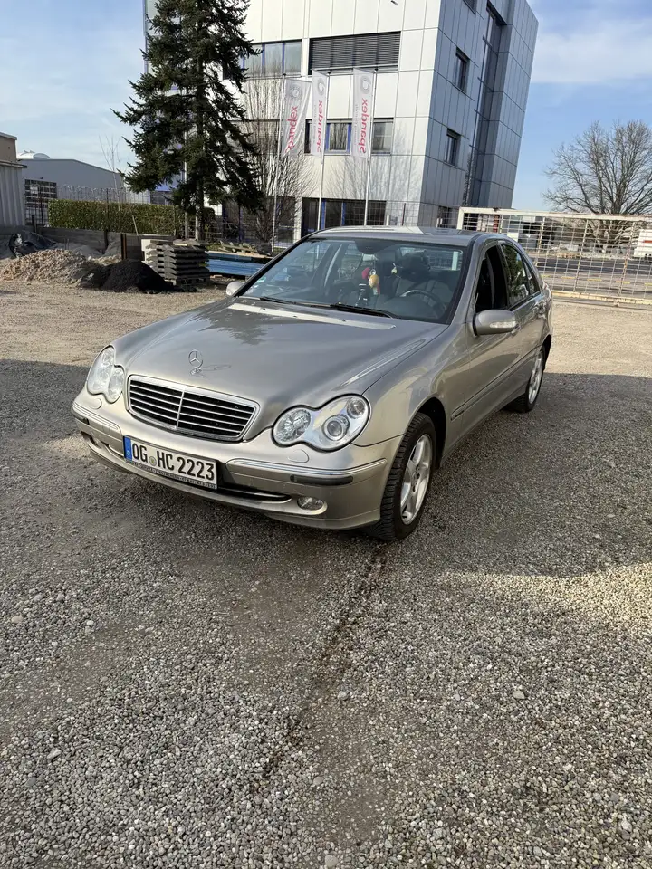 Mercedes-Benz C 270