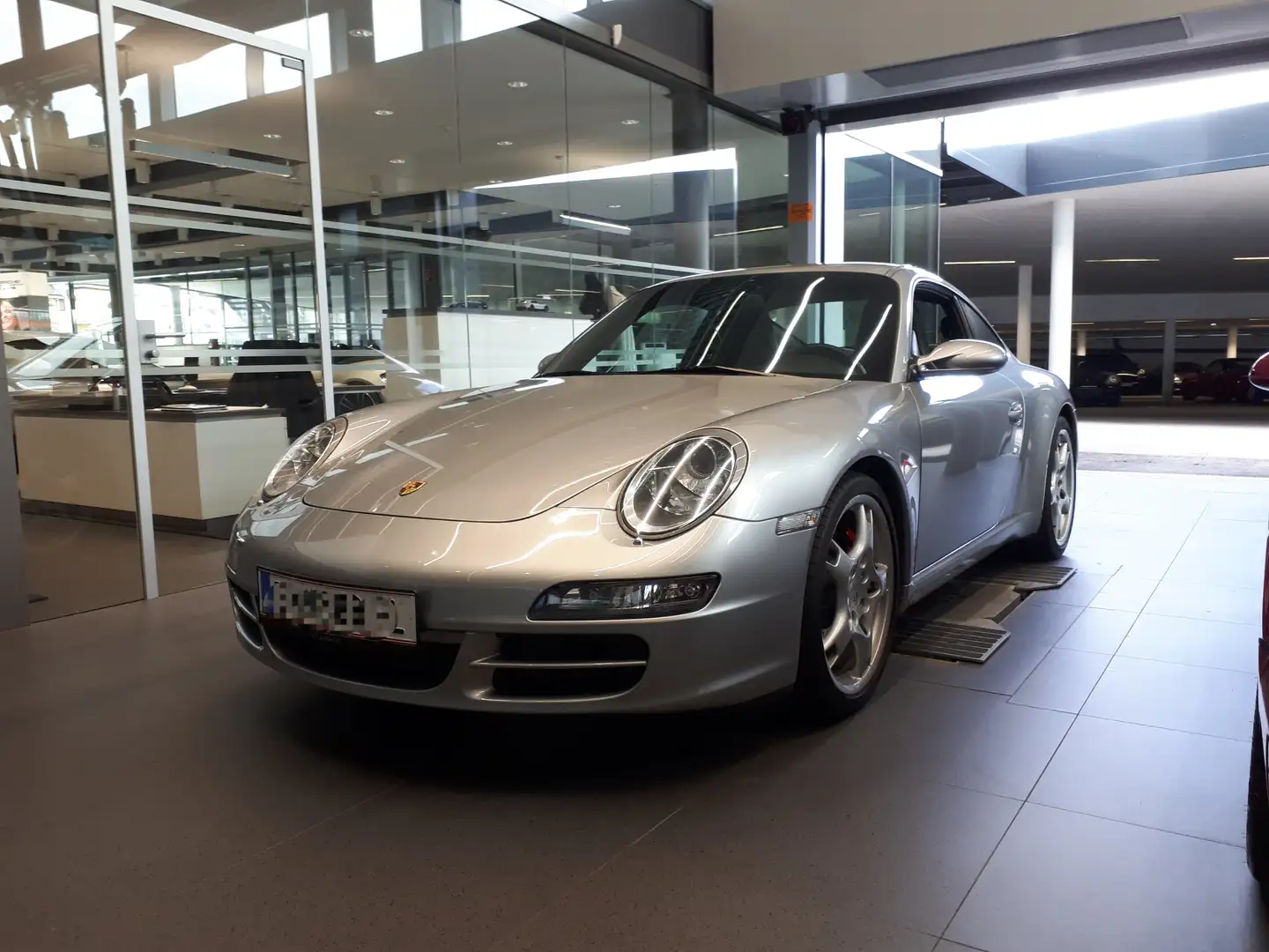 Porsche 997 911 Carrera S Coupé S Grau - 1