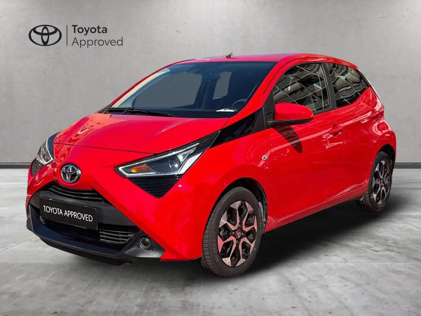 Toyota Aygo Aygo 5p 1.0 x-fun 72cv Rosso - 1