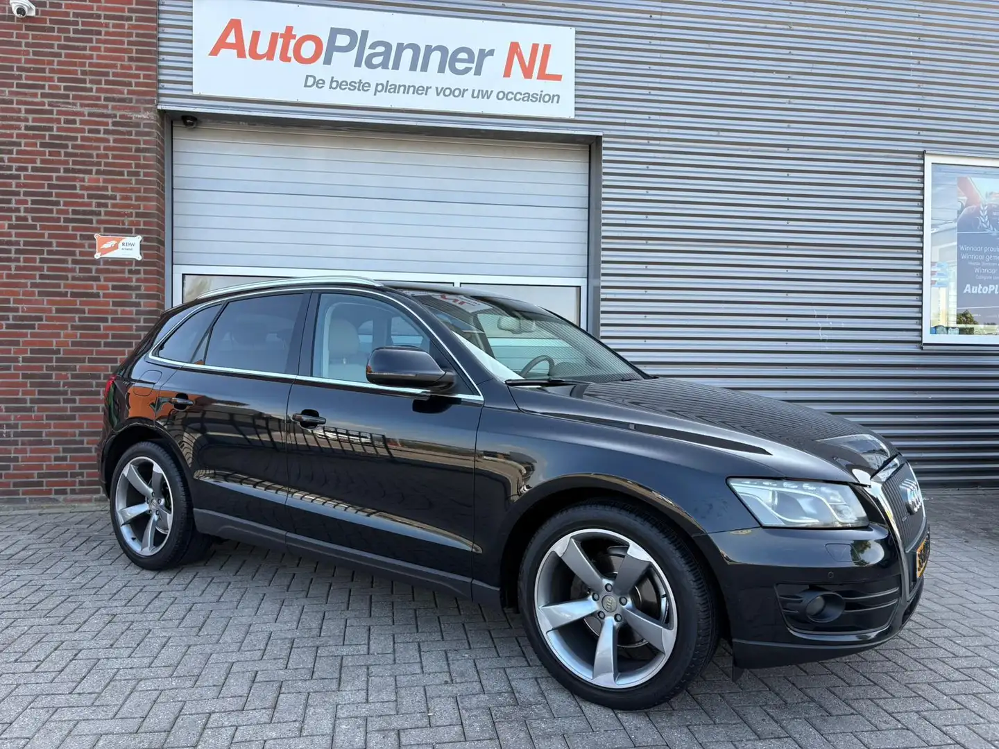 Audi Q5 2.0 TFSI Quattro! Clima! Leder! Navi! Panoramadak! Schwarz - 2