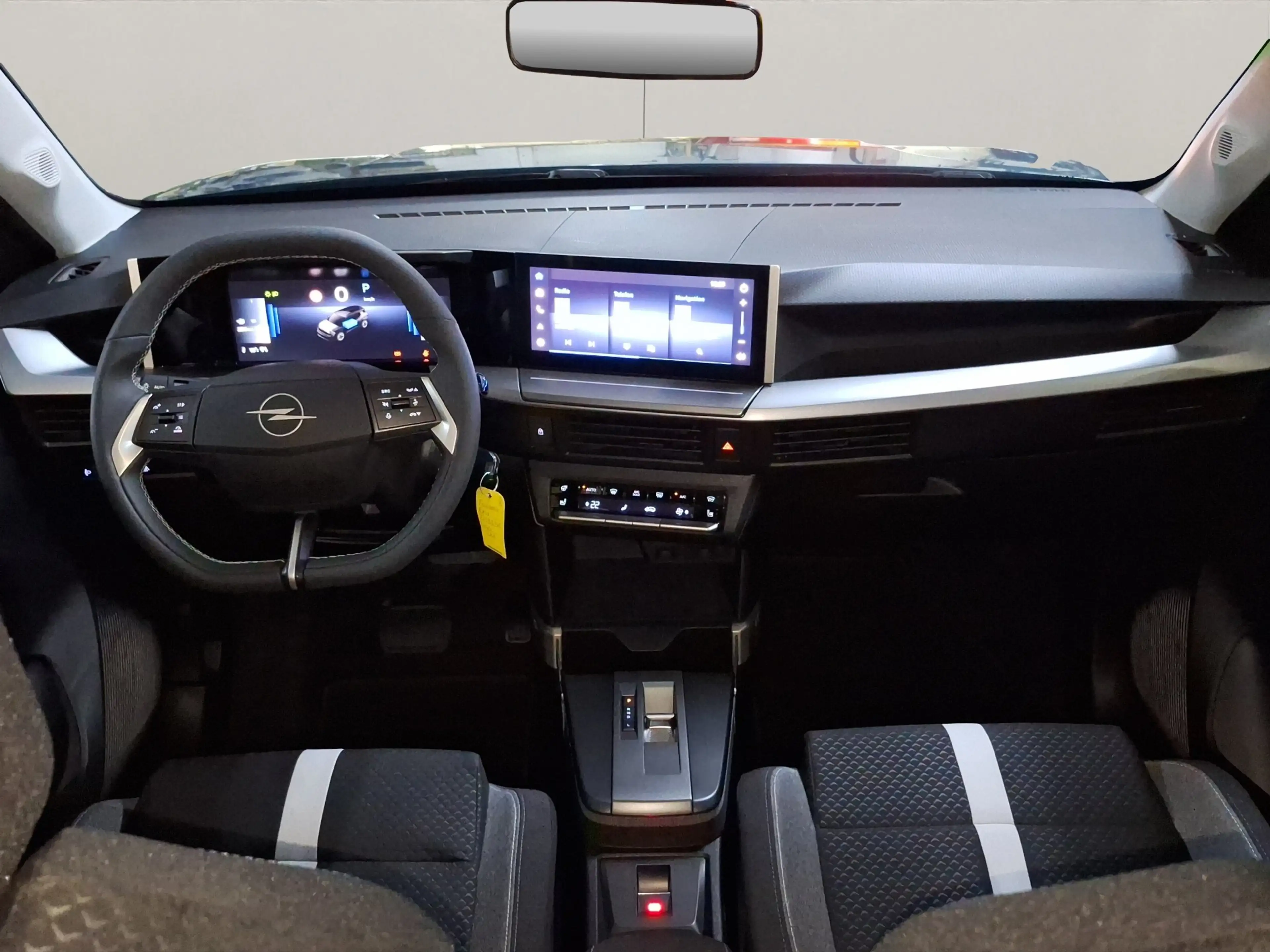 Opel Frontera 1.2 Edition 81 kW LED+Fernlichtass.+PDC — photo 13
