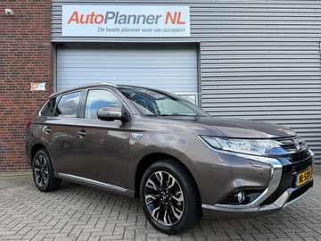 2.0 PHEV Instyle! Clima! Cruise! Navi!