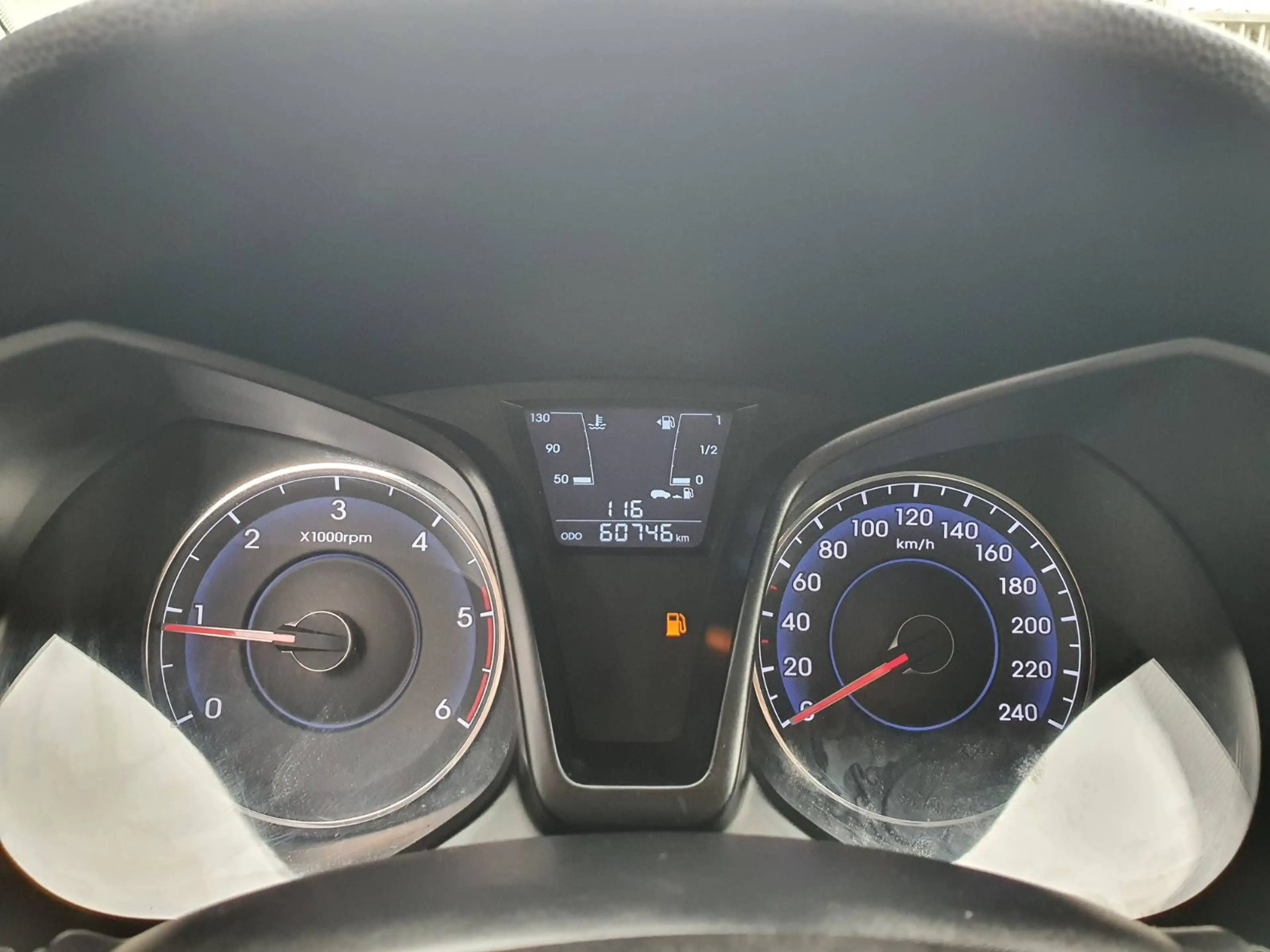 Hyundai iX20 🟢1.4 CRDi 90CV - CLIMATISATION - CRUISE - CARNET D'ENTRETIEN — photo 11
