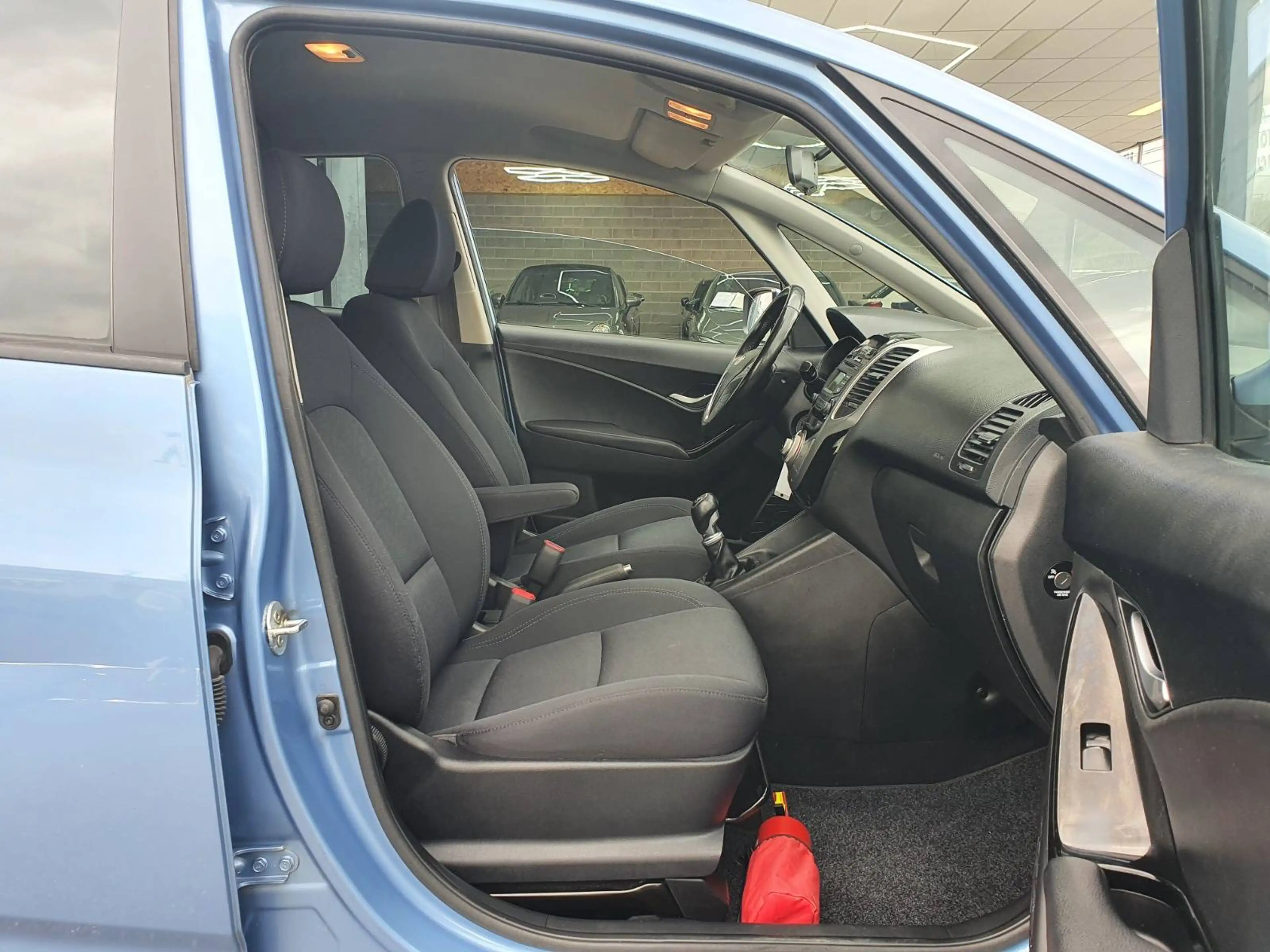 Hyundai iX20 🟢1.4 CRDi 90CV - CLIMATISATION - CRUISE - CARNET D'ENTRETIEN — photo 12