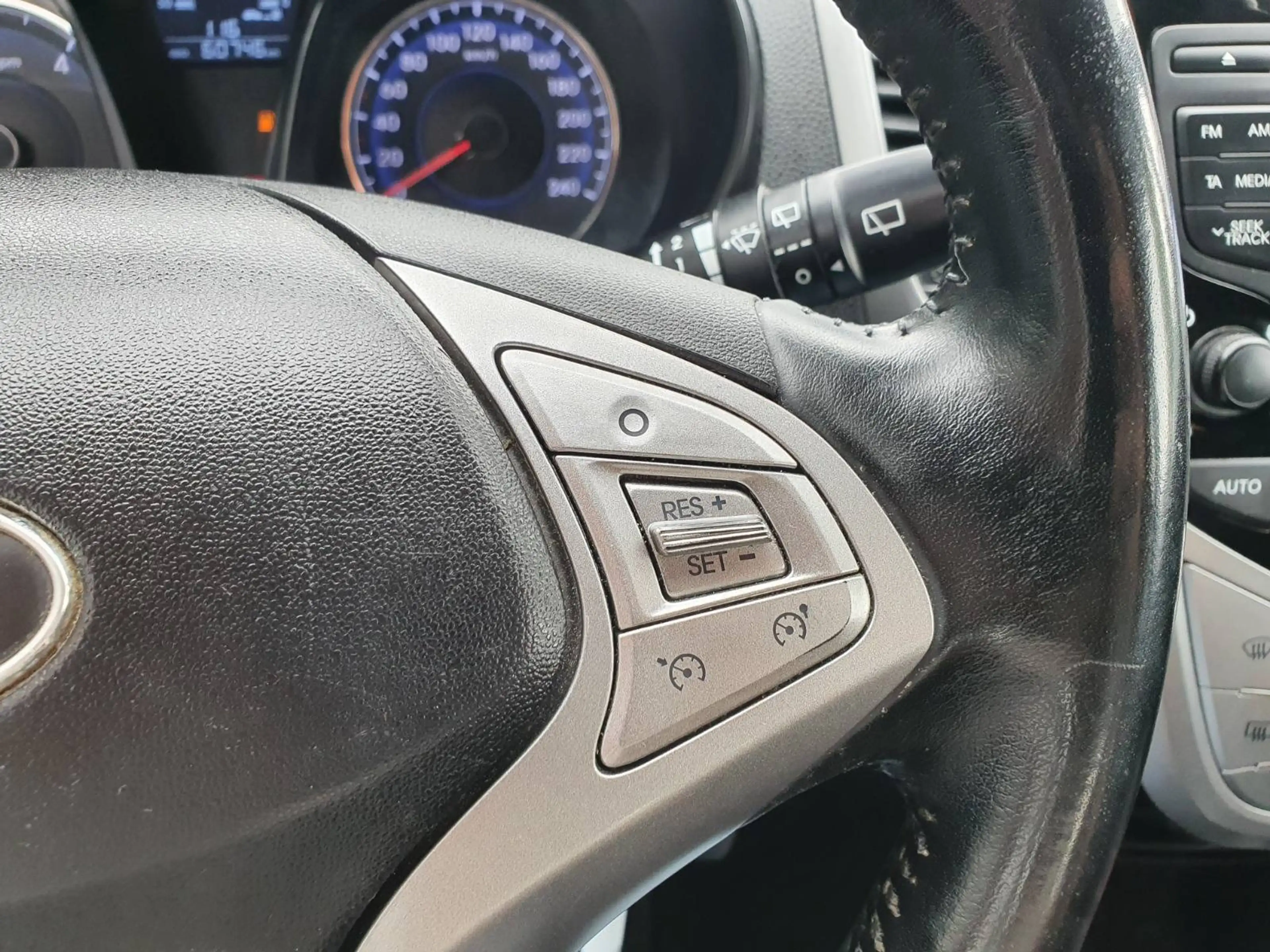 Hyundai iX20 🟢1.4 CRDi 90CV - CLIMATISATION - CRUISE - CARNET D'ENTRETIEN — photo 9