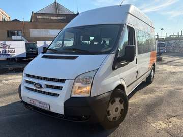 Transit 2.2 TDCi PMR VOITURE 9 places