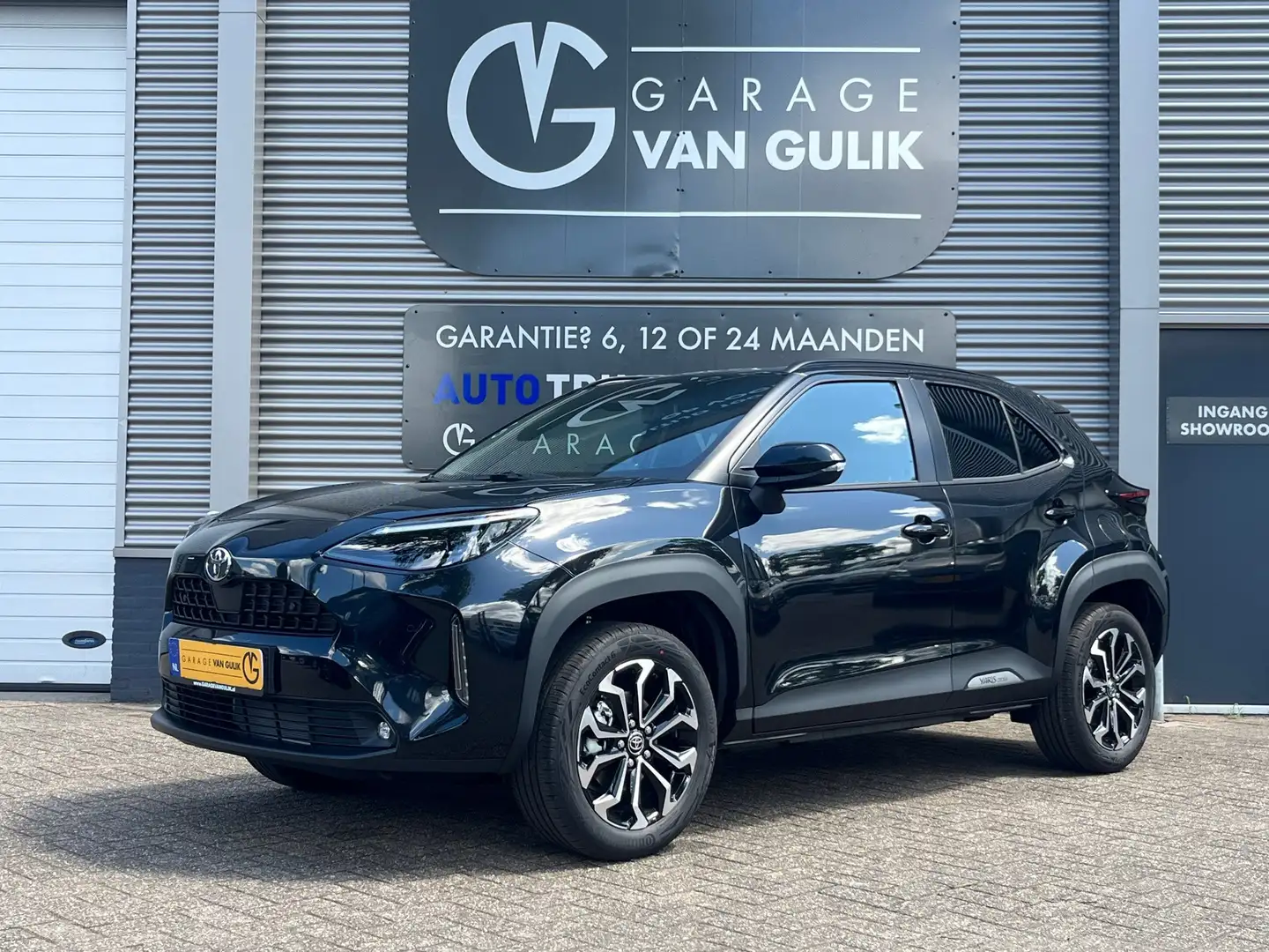 Toyota Yaris Cross 1.5 Hybrid 130PK Automaat TeamPlayer Safetypack,Wi Zwart - 1