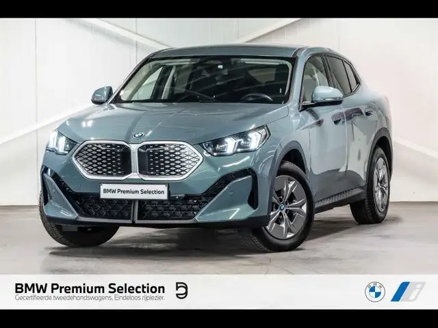 BMW iX2 eDrive20