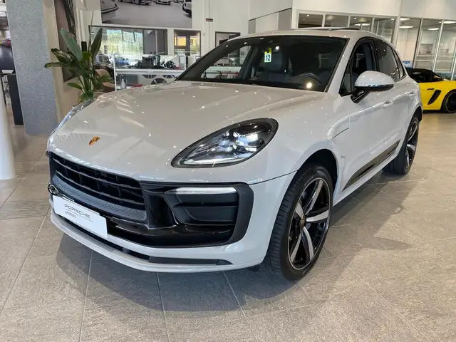 Porsche Macan 2.0 265 cv PDK - IVA Esposta