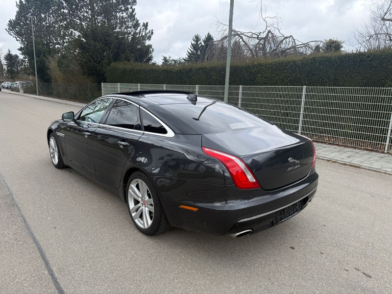 Jaguar XJ Portfolio Vollausstattung 1.Hand — photo 11