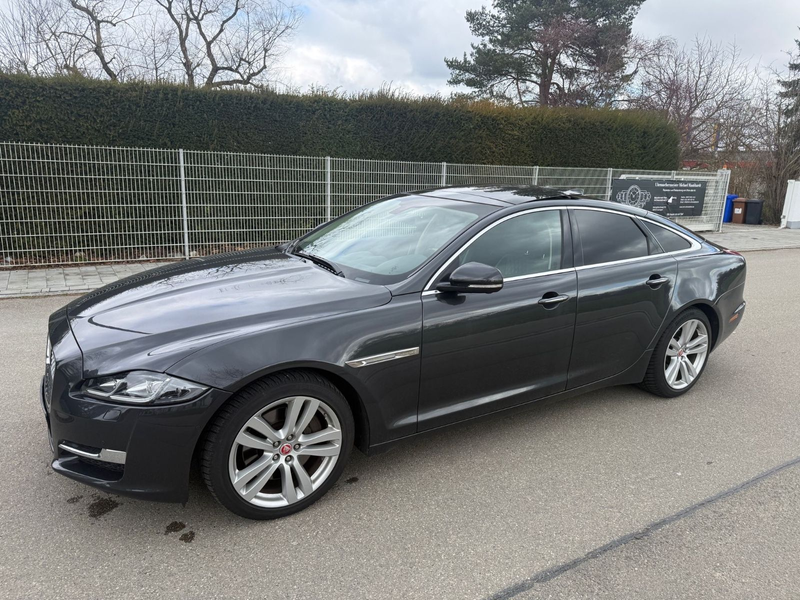 Jaguar XJ Portfolio Vollausstattung 1.Hand — photo 4