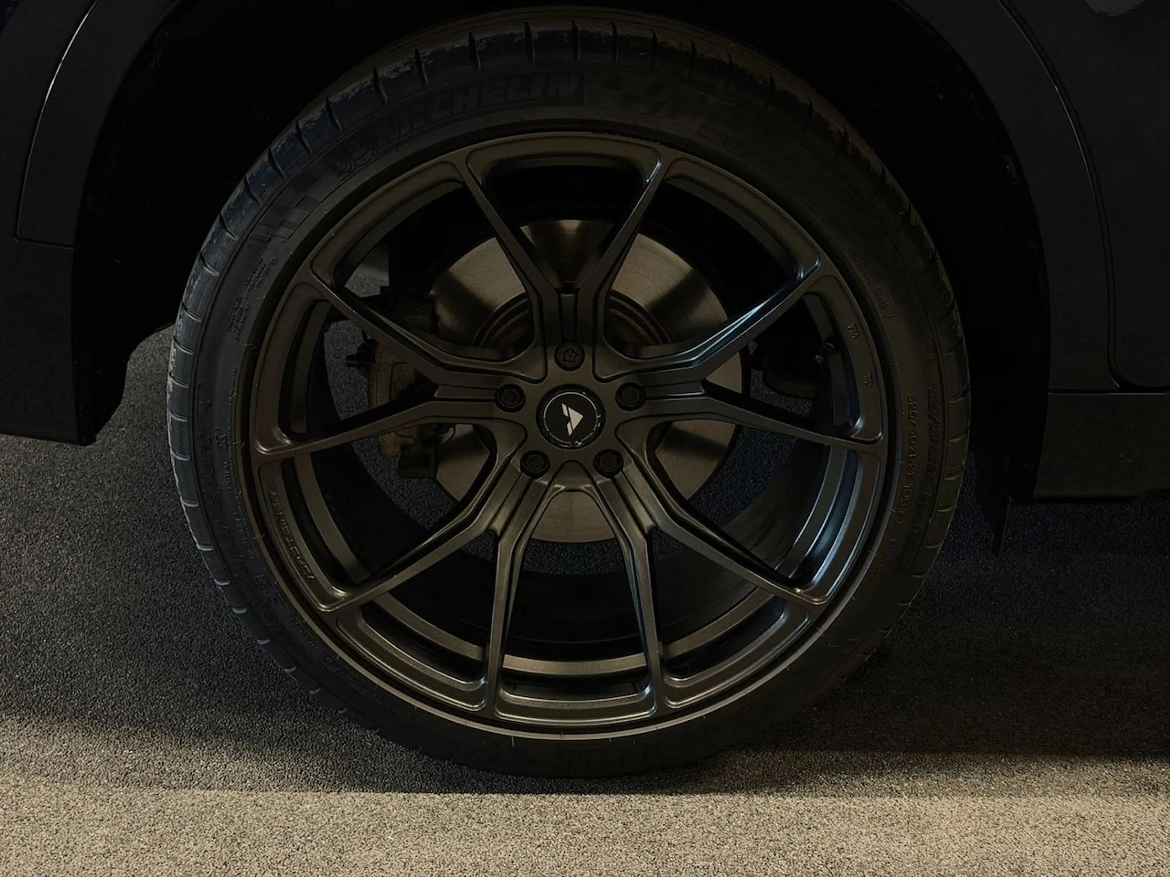 BMW X6 XDrive35i High Executive — photo 14