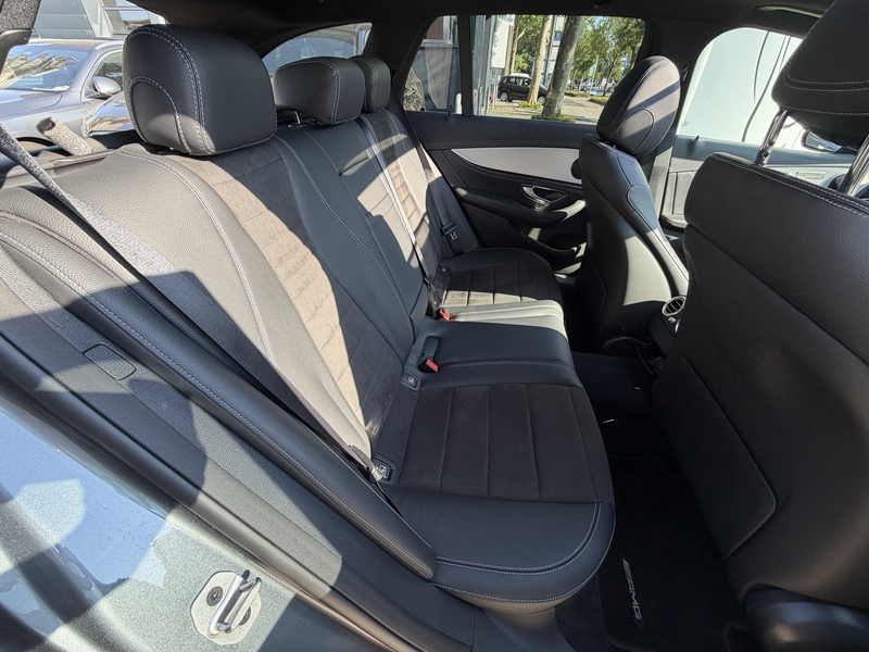 Mercedes-Benz E 400 d 4Matic T 9G-TRONIC AMG Line — photo 6