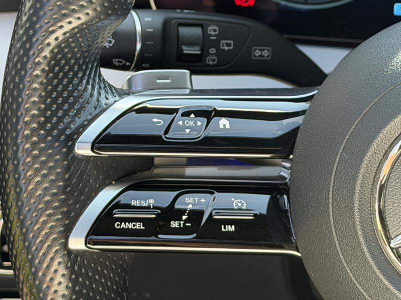 Mercedes-Benz E 400 d 4Matic T 9G-TRONIC AMG Line — photo 10