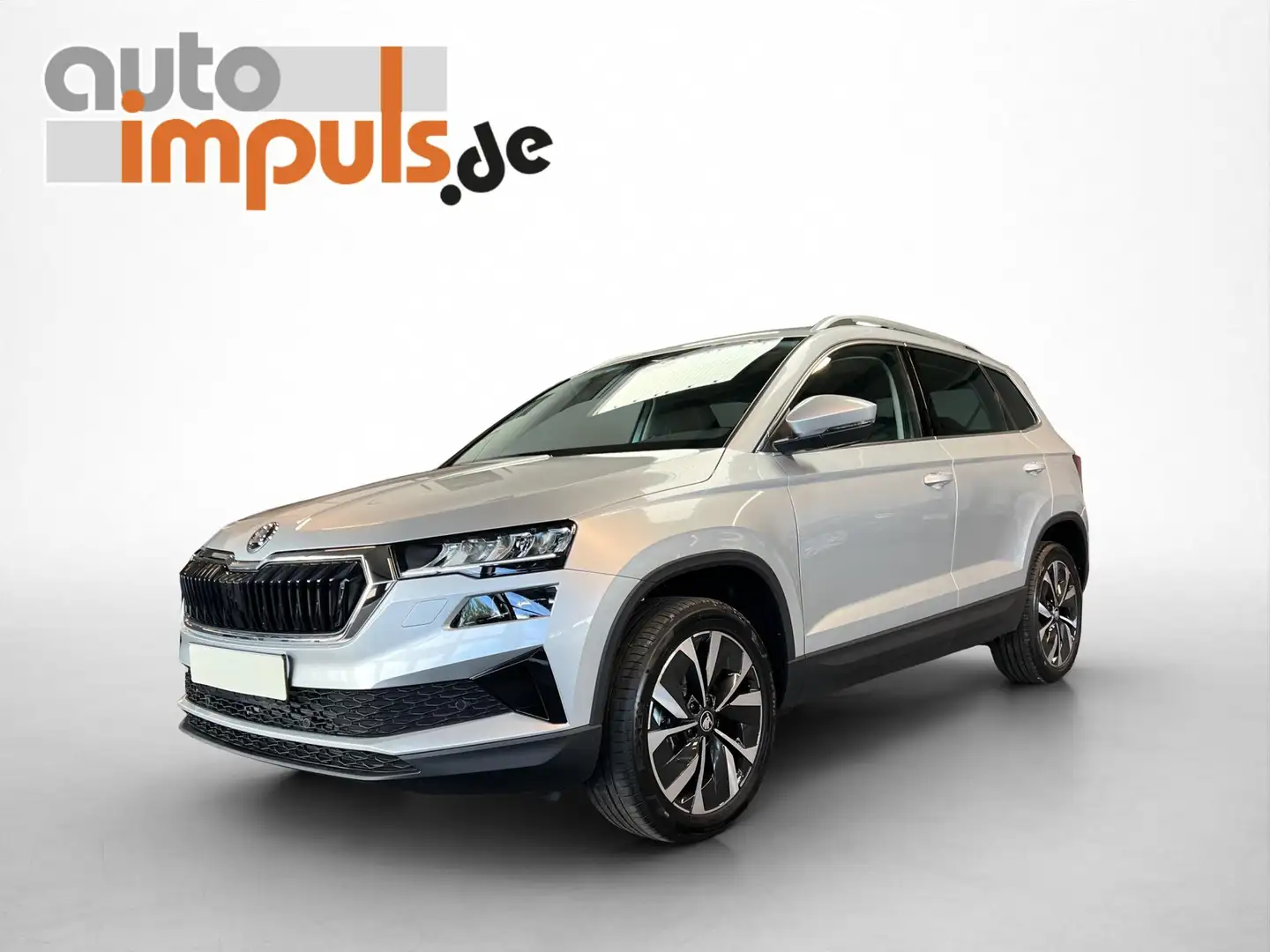 Skoda Karoq Selection Plus 1,5TSI DSG 110KW/150PS Panormada... Silber - 1