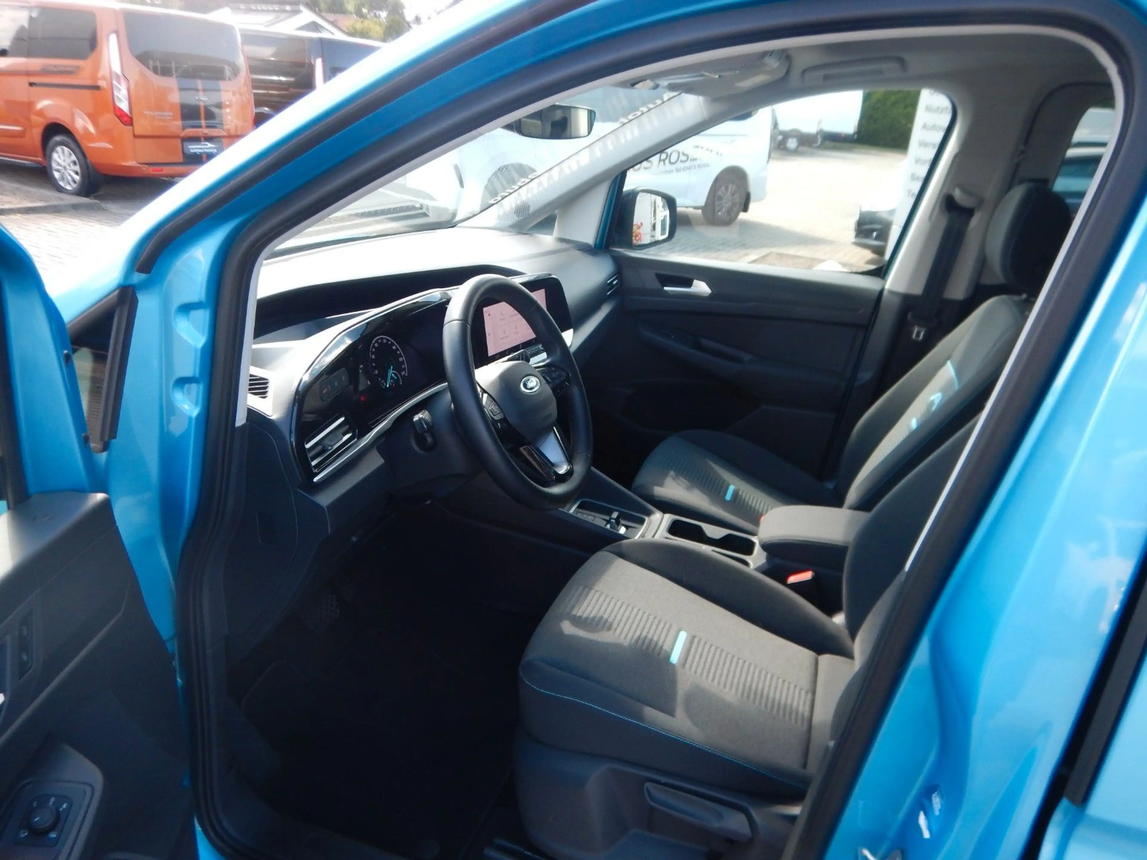 Ford Grand Tourneo Connect Active Navi Kamera AHK — photo 14