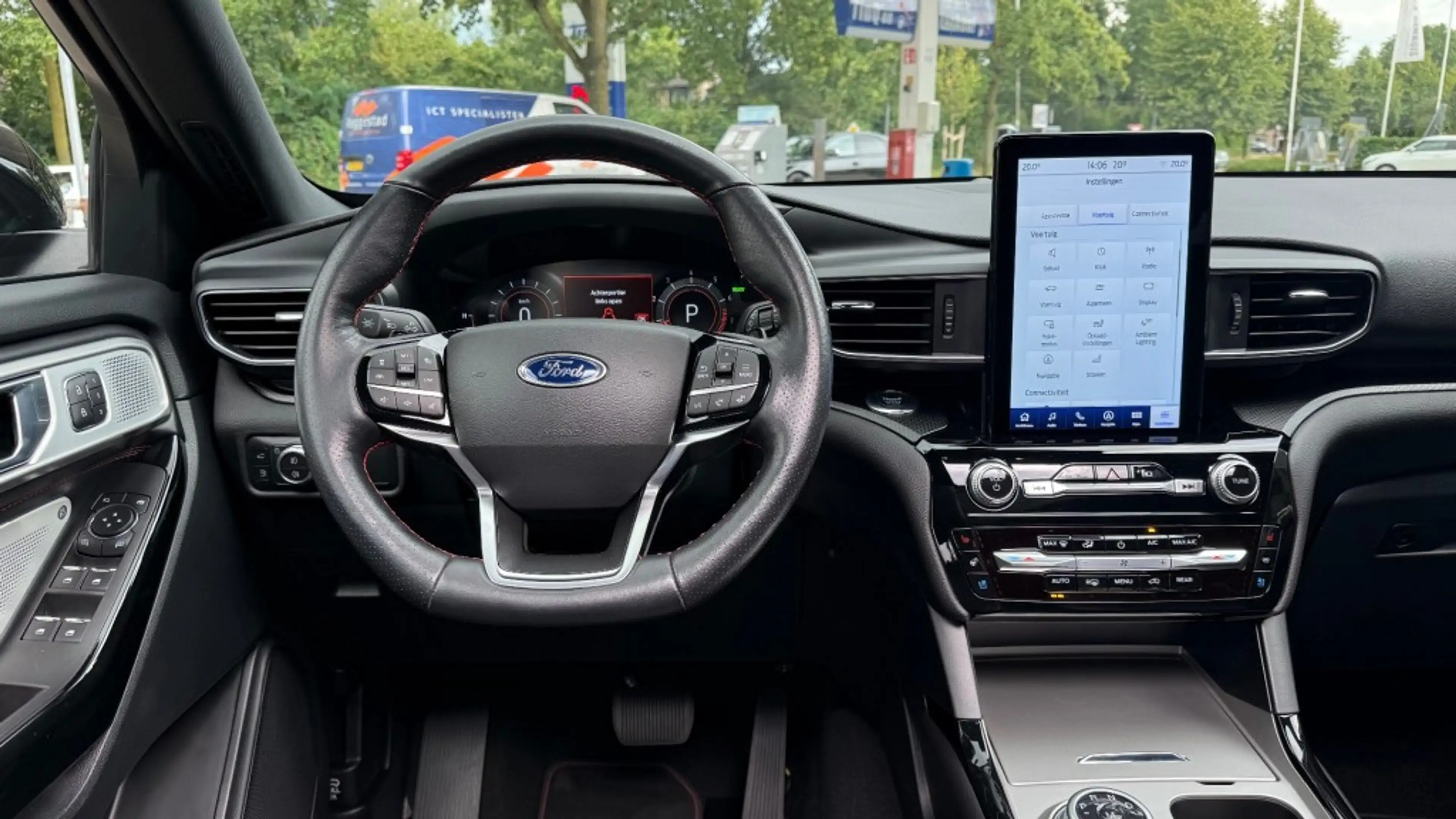 Ford Explorer 3.0 V6 EB PHEV ST-LINE / BLACK EDITION / 20inch / — photo 2