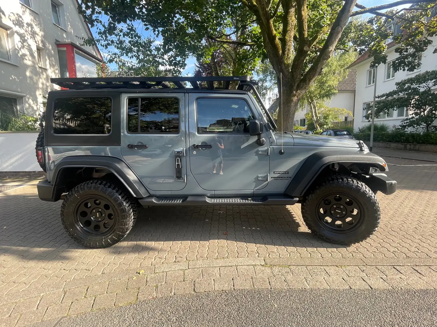 Jeep Wrangler Wrangler Unlimited 3.6 Automatik TÜV NEU Grau - 2