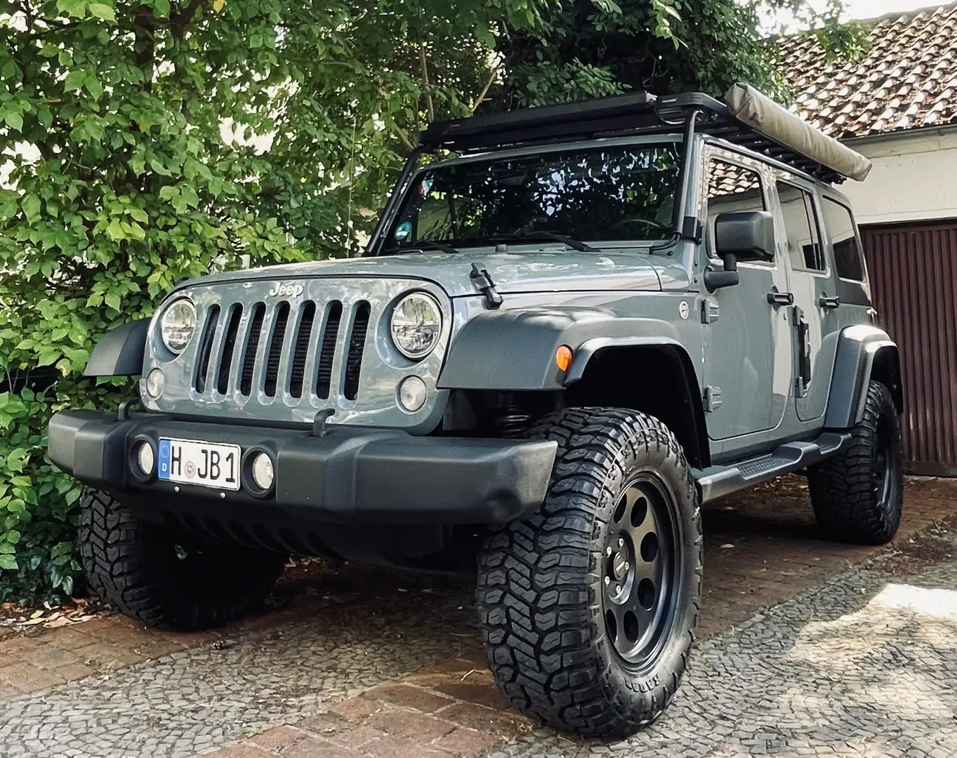 Jeep Wrangler Wrangler Unlimited 3.6 Automatik TÜV NEU Grau - 1